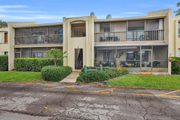 150 Pineview Road J6