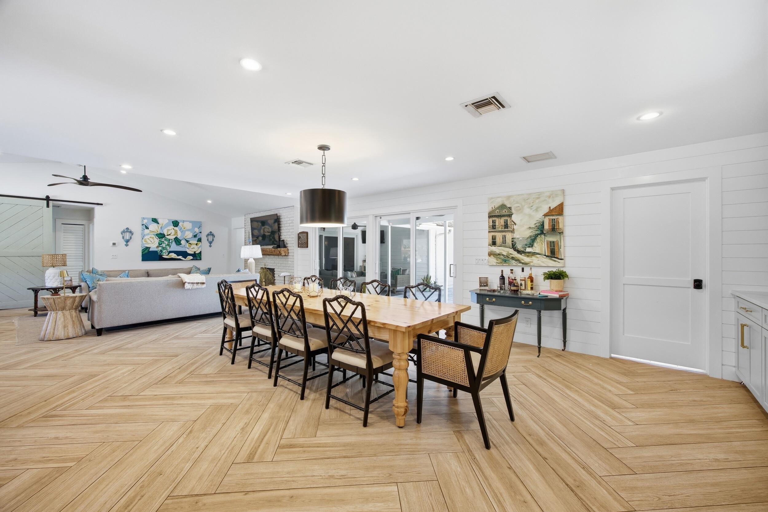 17655 Alexander Run, Farms