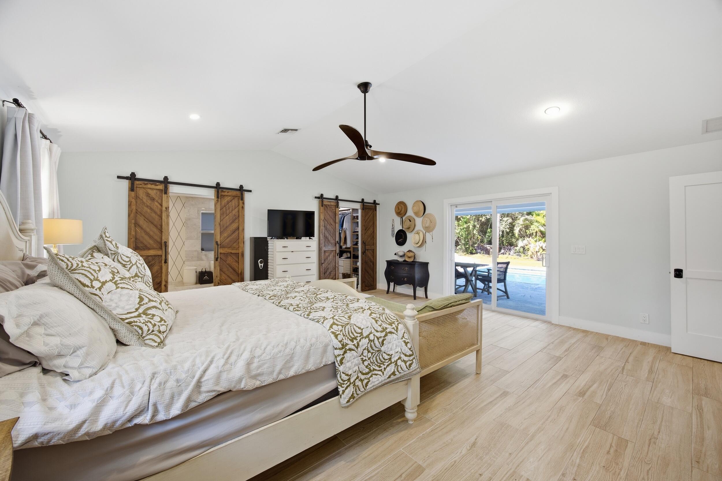 17655 Alexander Run, Farms