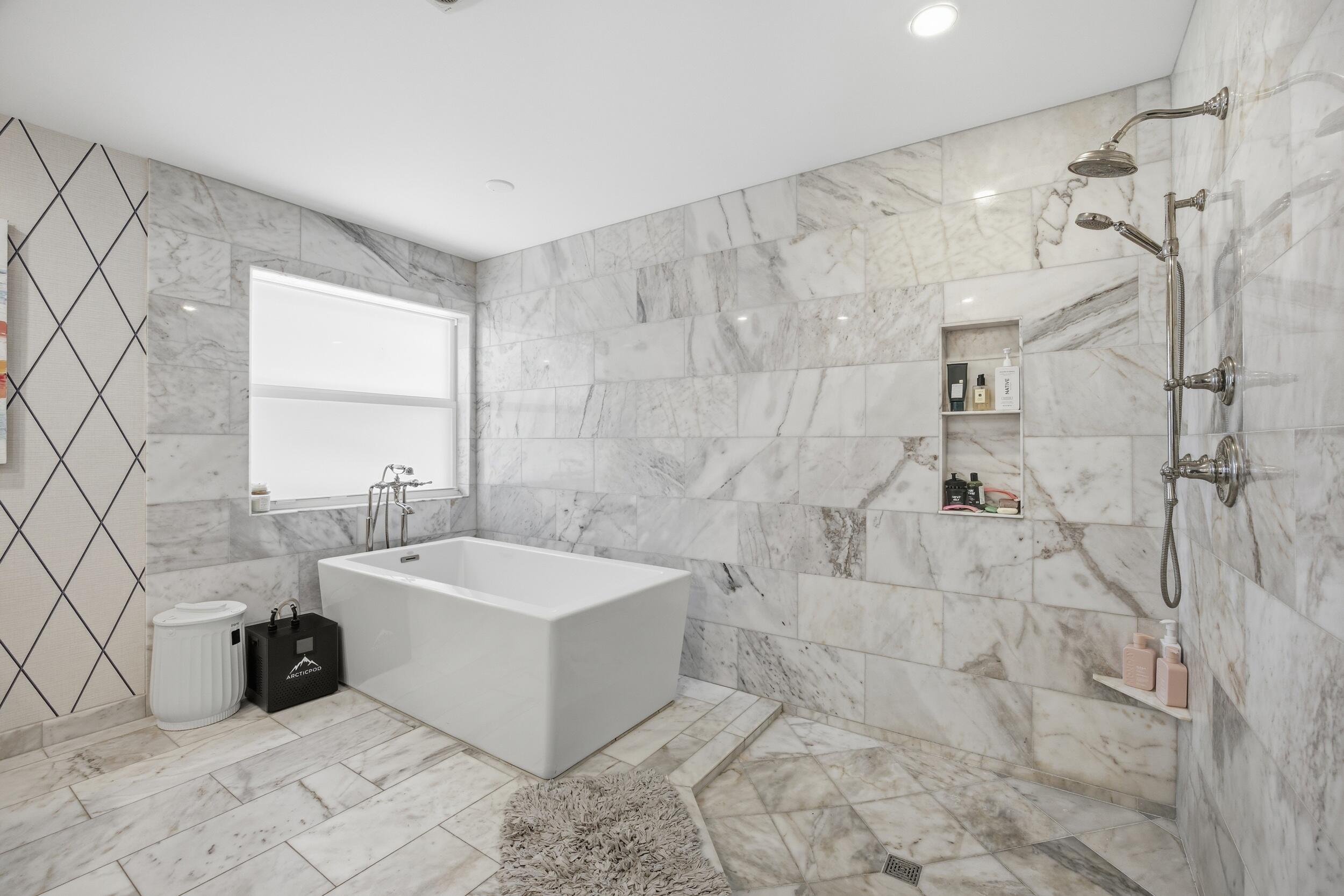 17655 Alexander Run, Farms