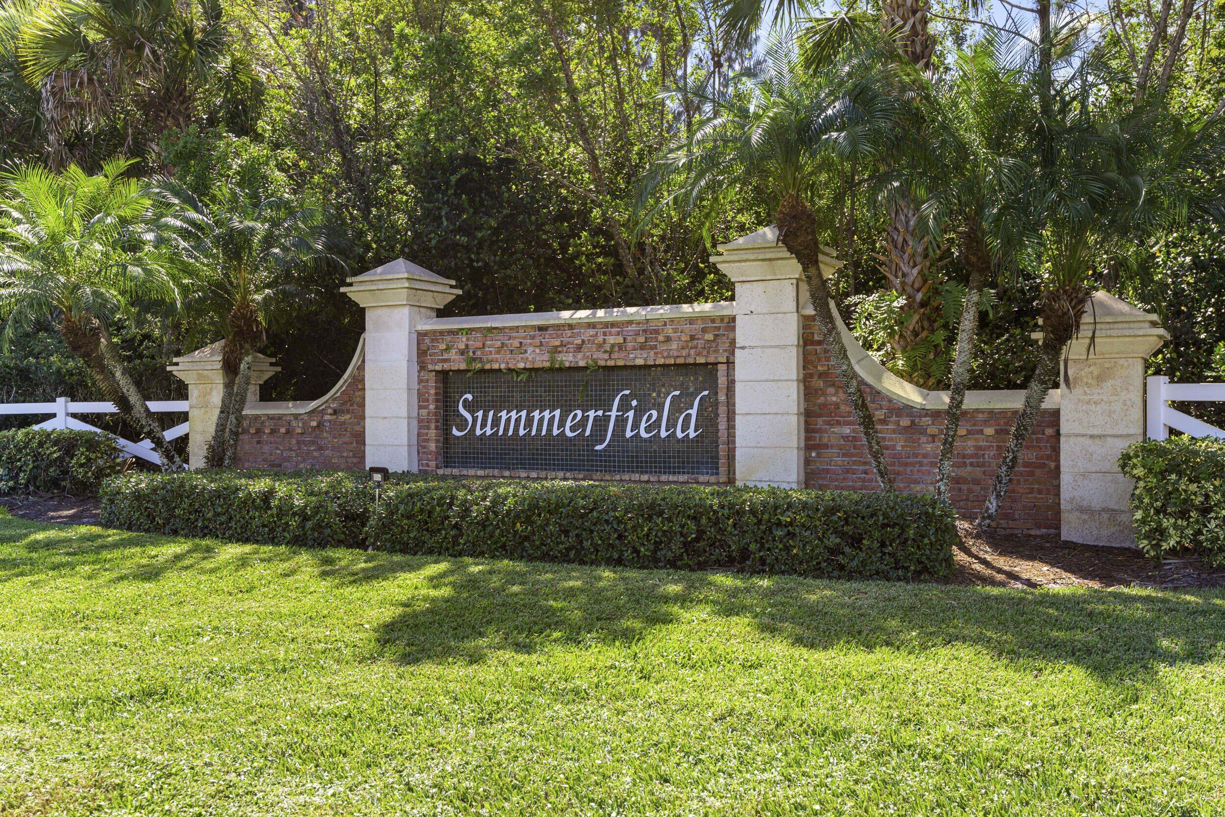 7041 SE Bay Hill Drive