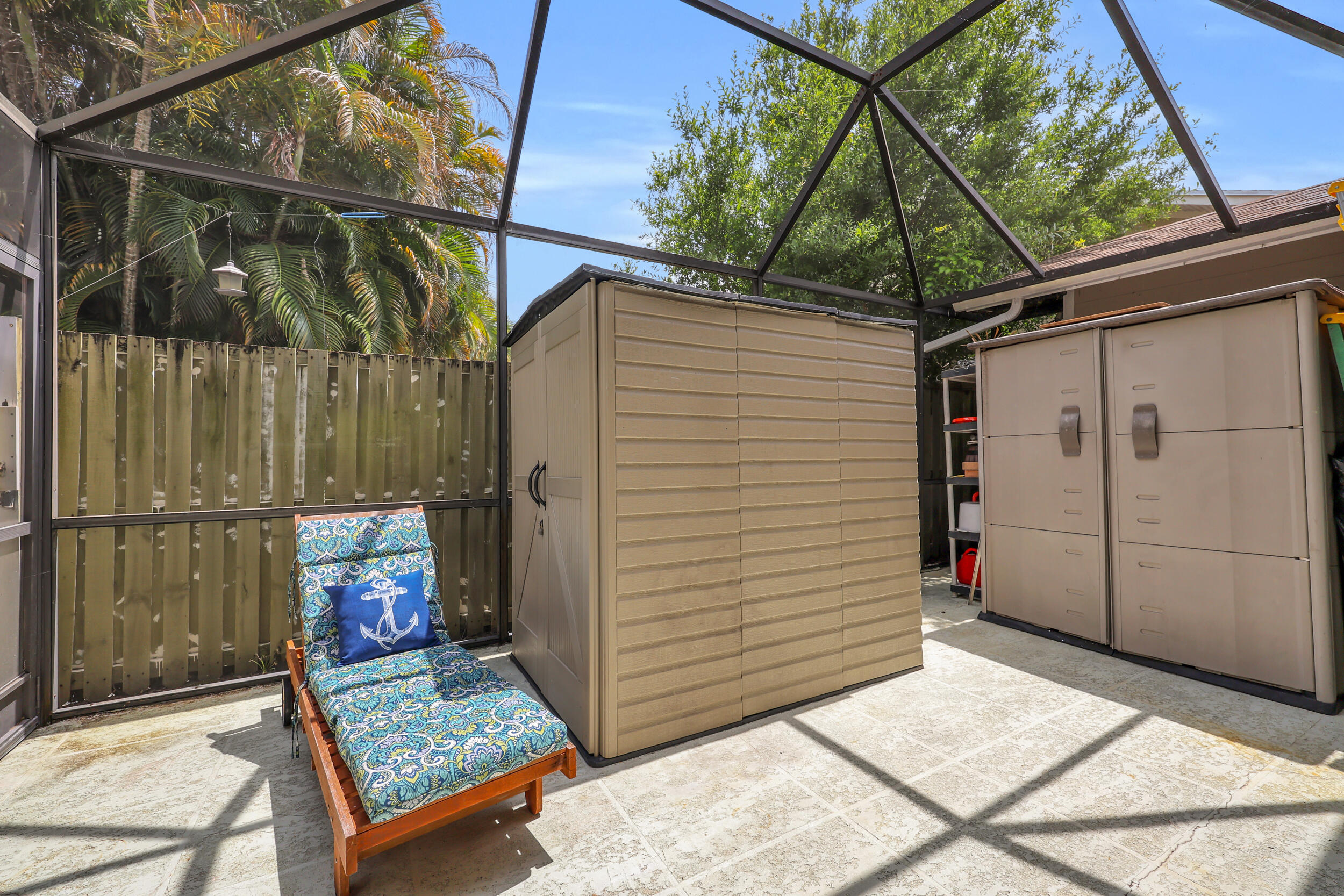 802 Summerwinds Lane