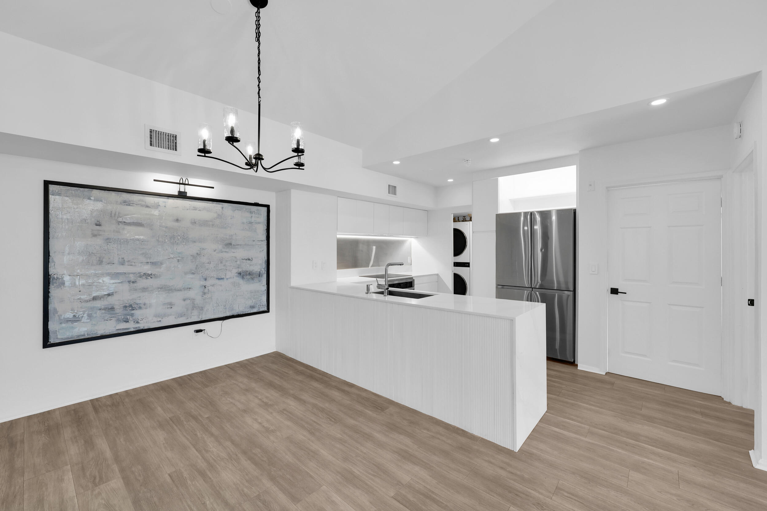 272 Village Boulevard Apt 7304