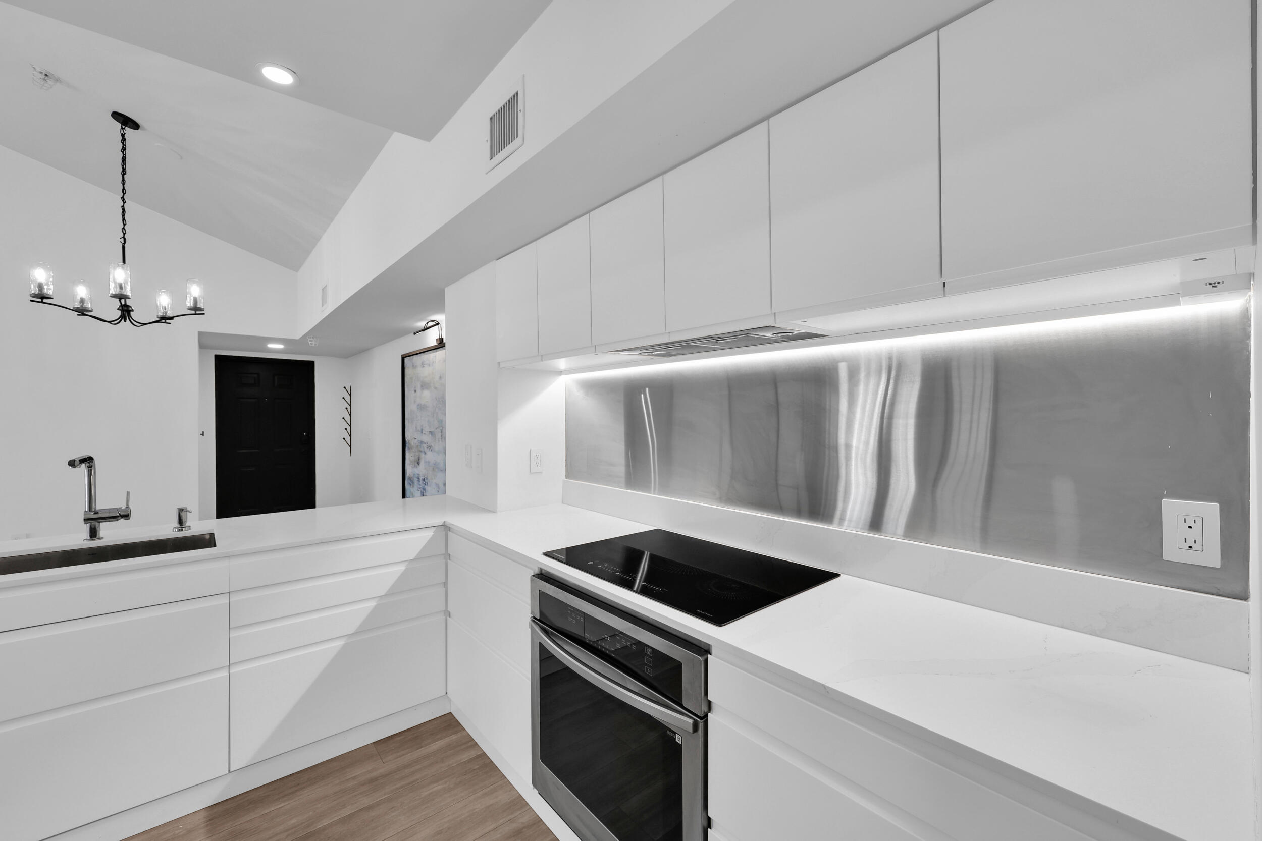 272 Village Boulevard Apt 7304