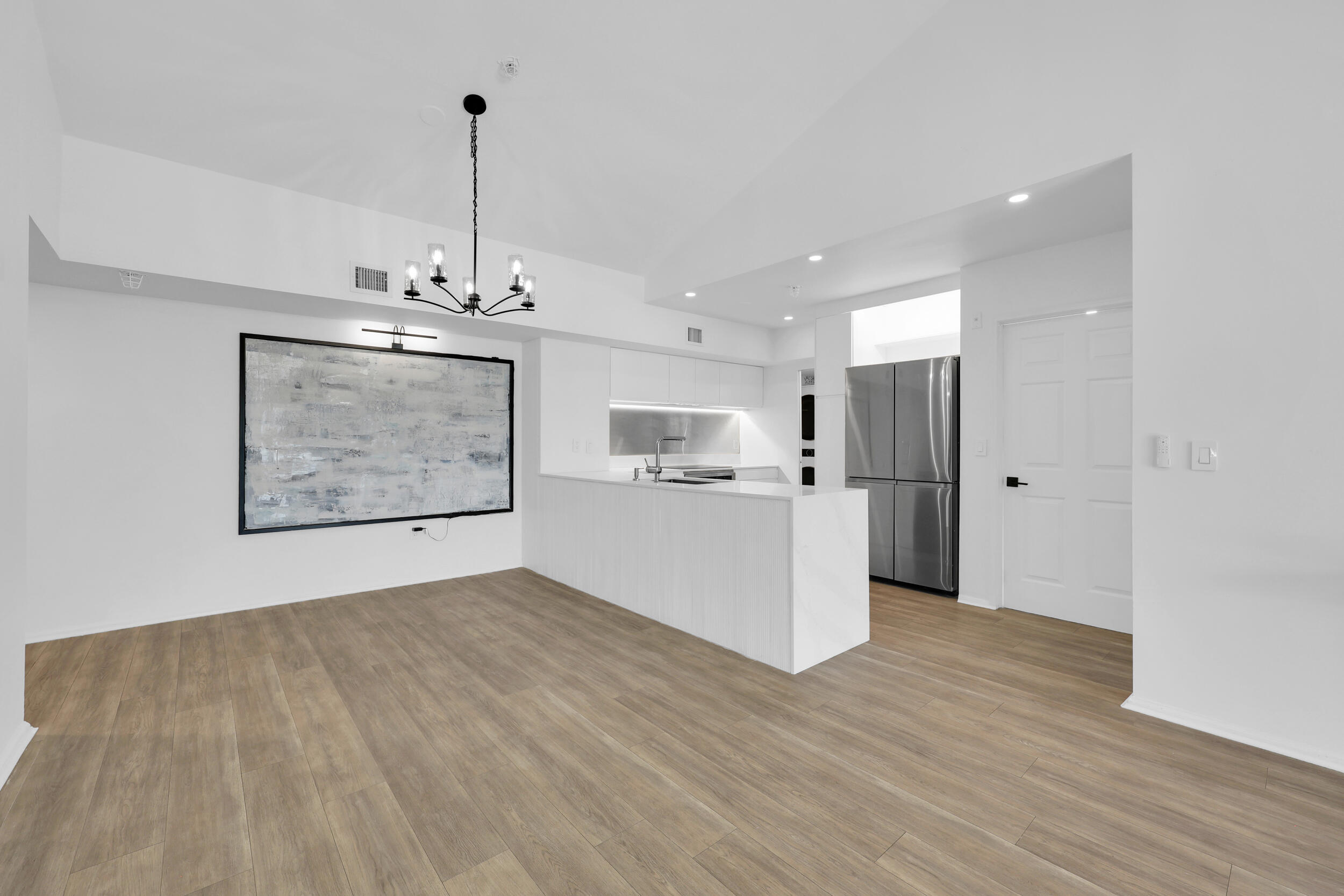 272 Village Boulevard Apt 7304