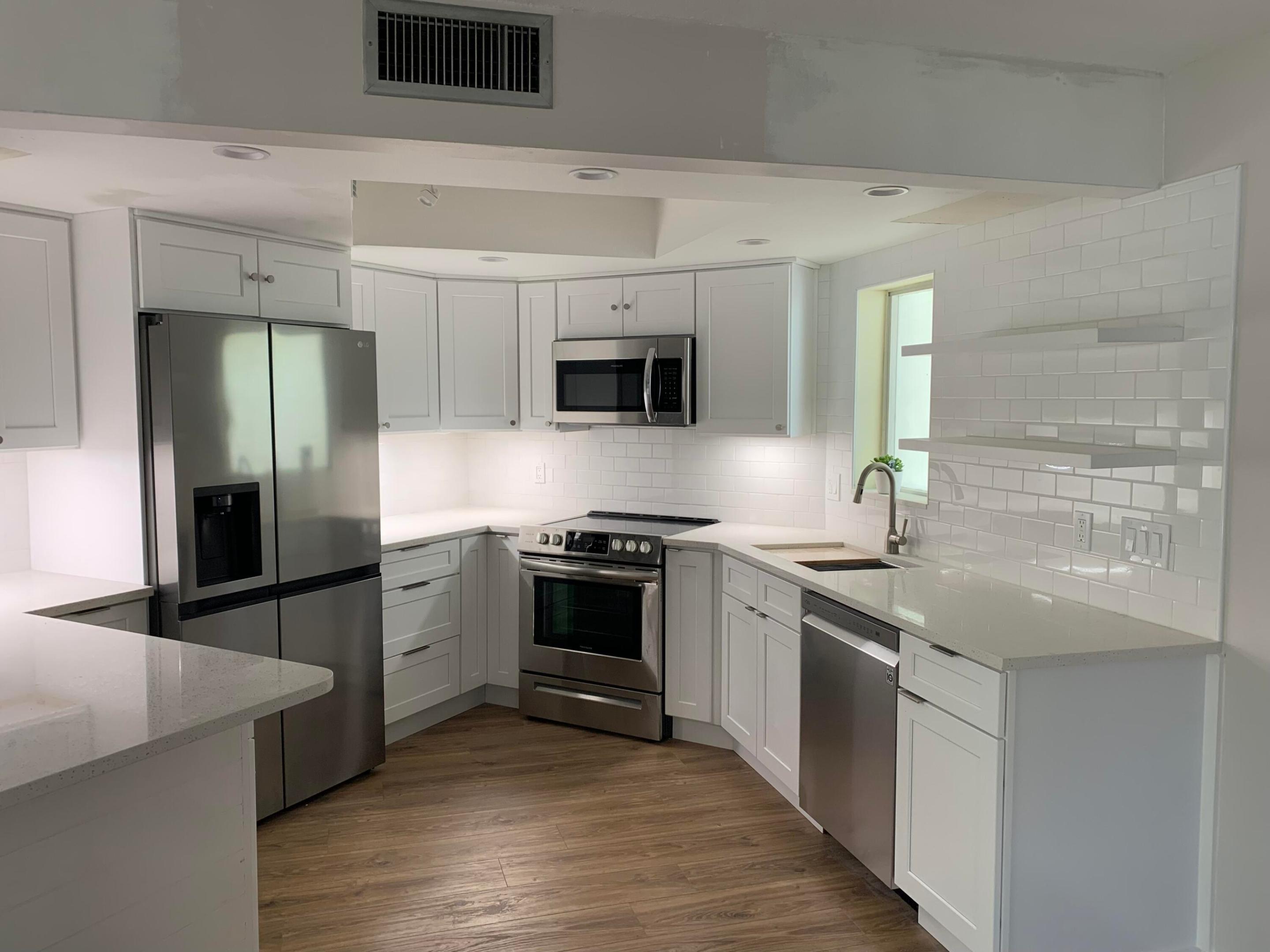 260 Seabreeze Circle