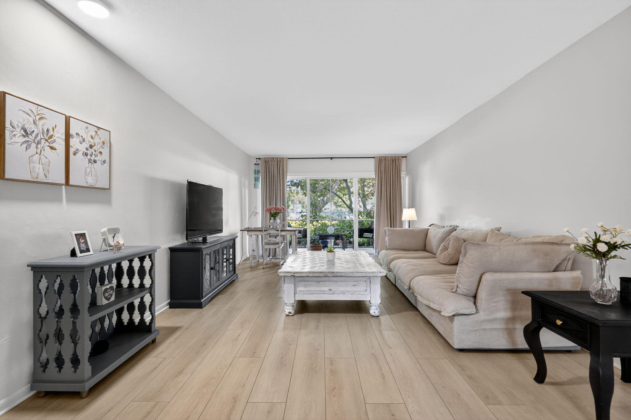 91 Willow Road 104