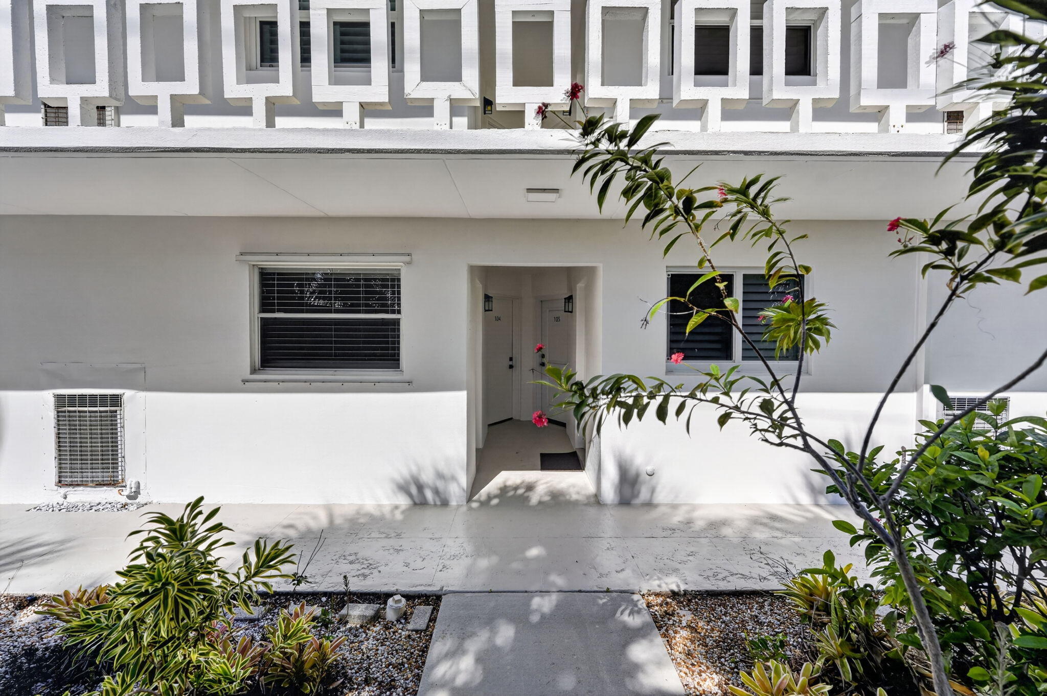 91 Willow Road 104