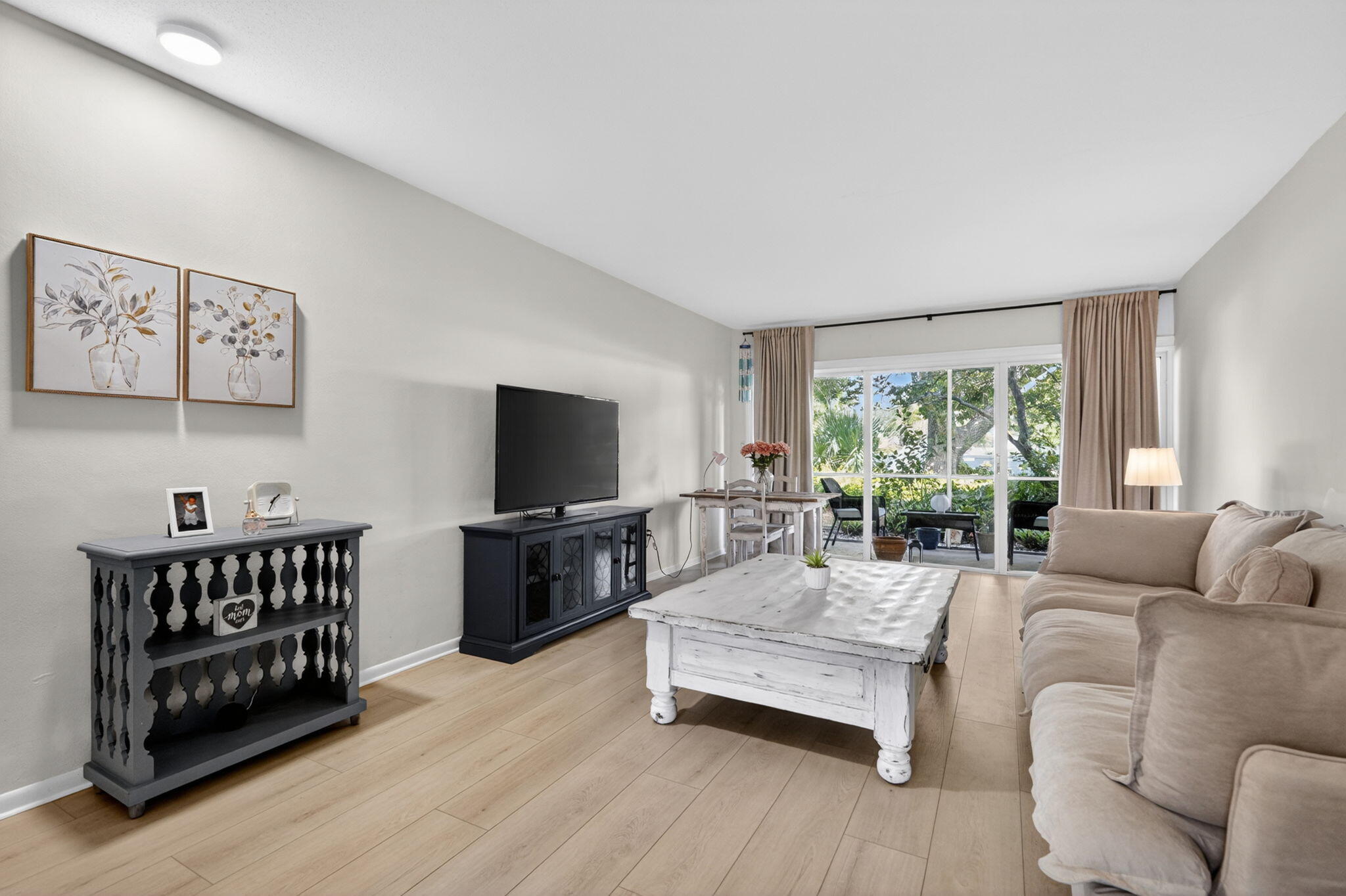 91 Willow Road 104