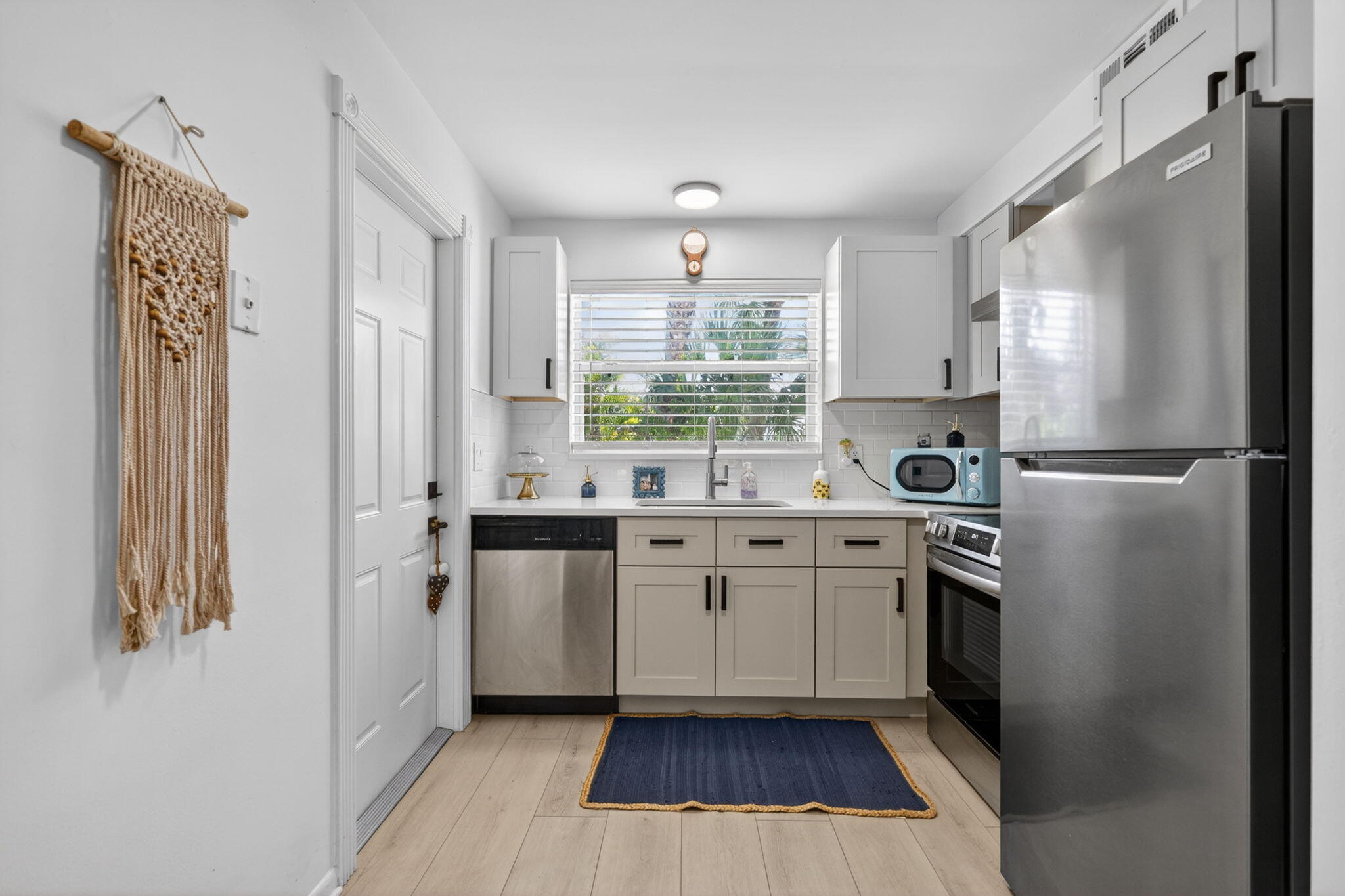 91 Willow Road 104