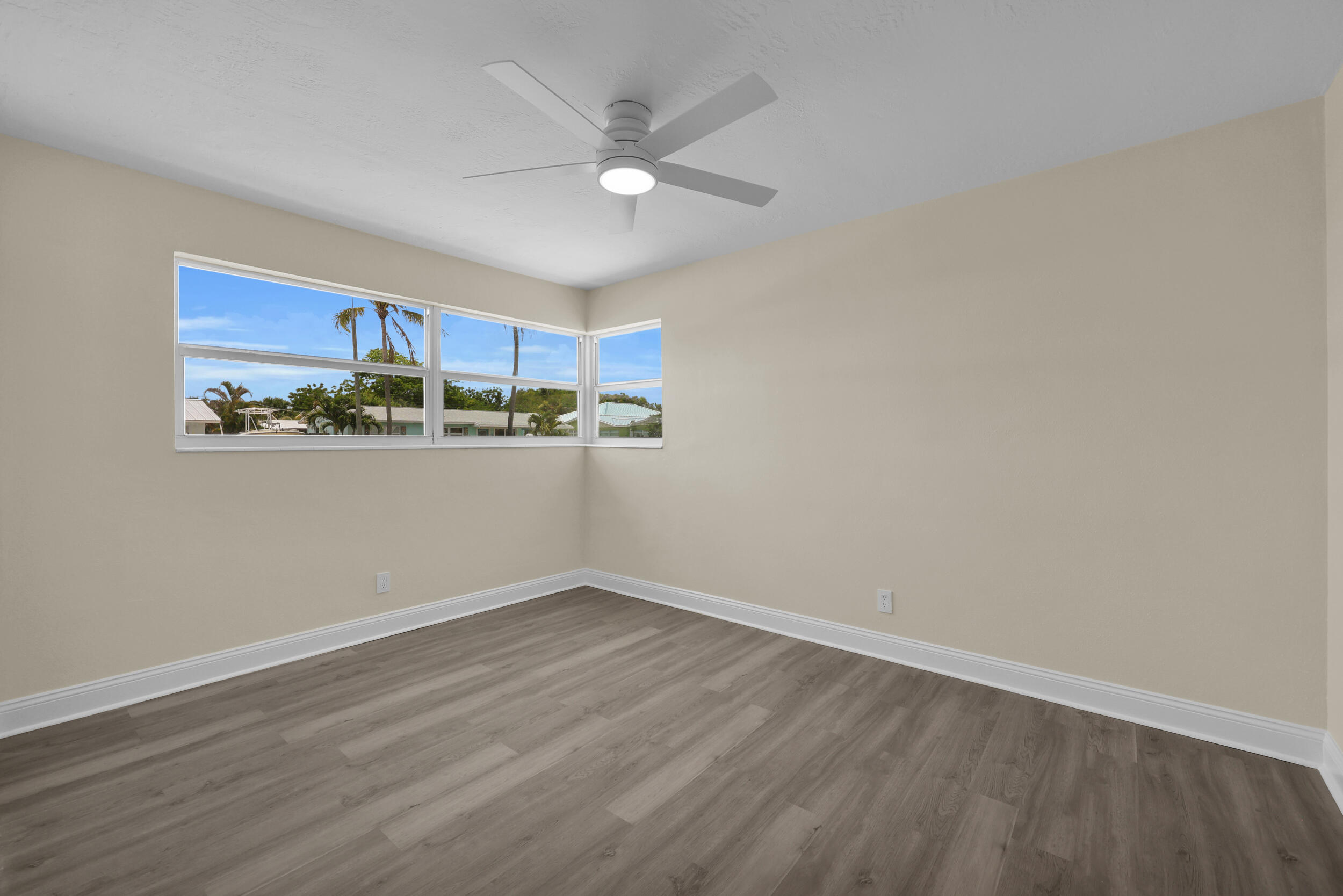 19035 SE Southgate Drive
