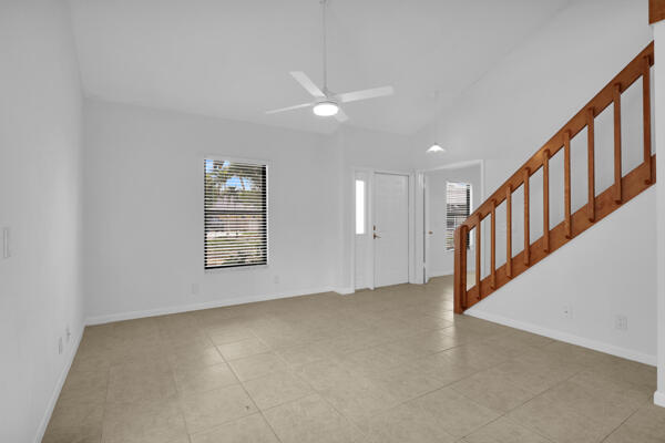 426 N Cypress Drive A