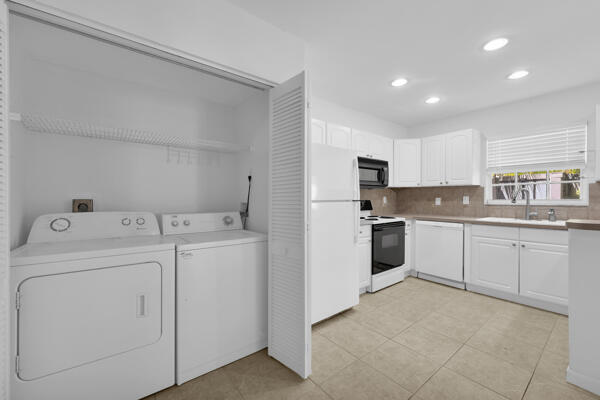 426 N Cypress Drive A
