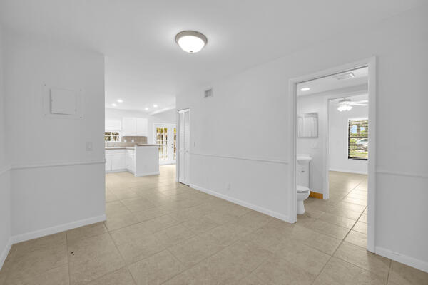 426 N Cypress Drive A