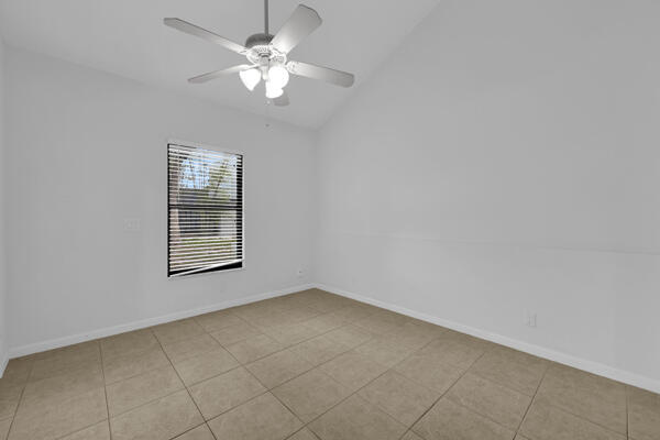 426 N Cypress Drive A