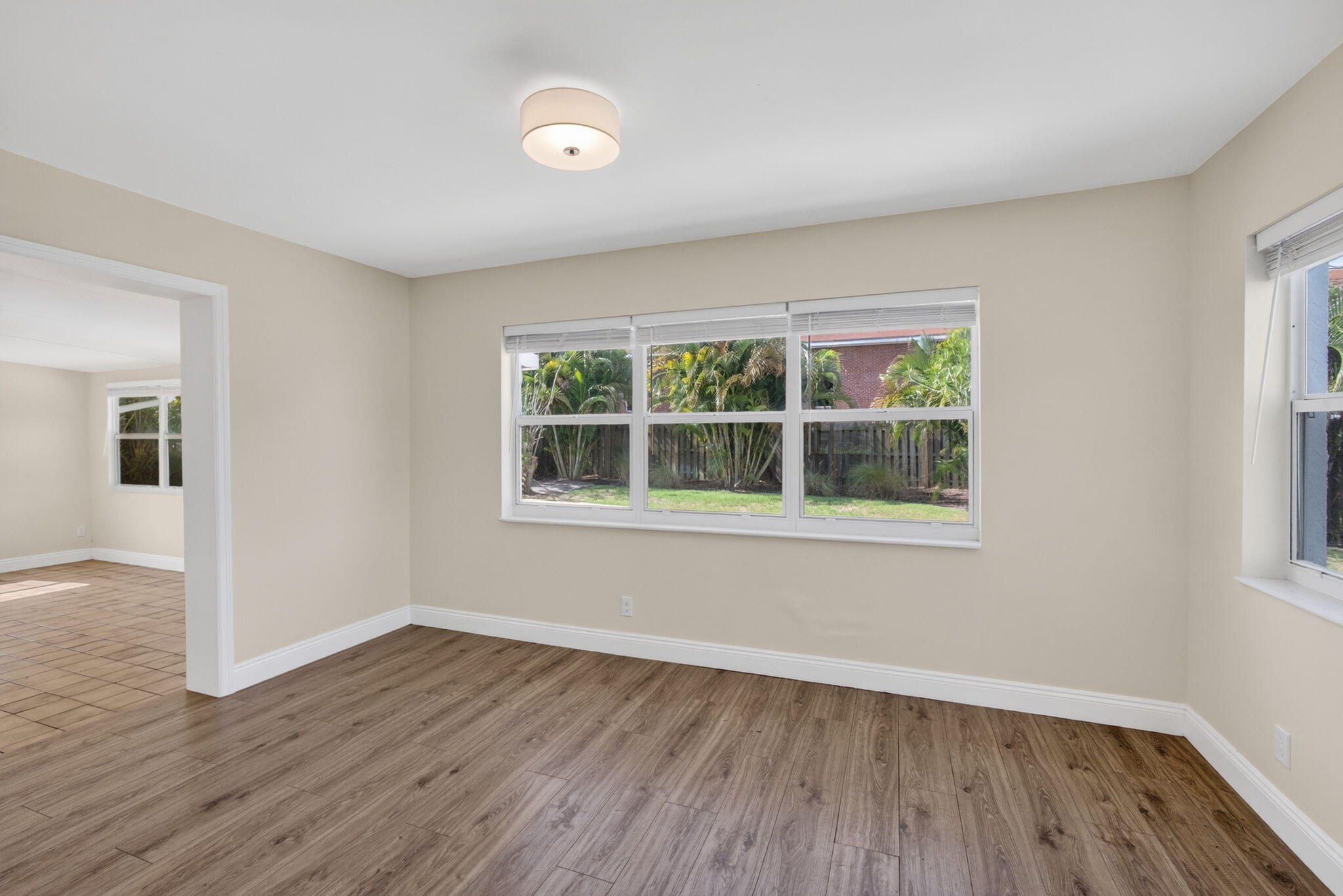 1333 W 31st Street