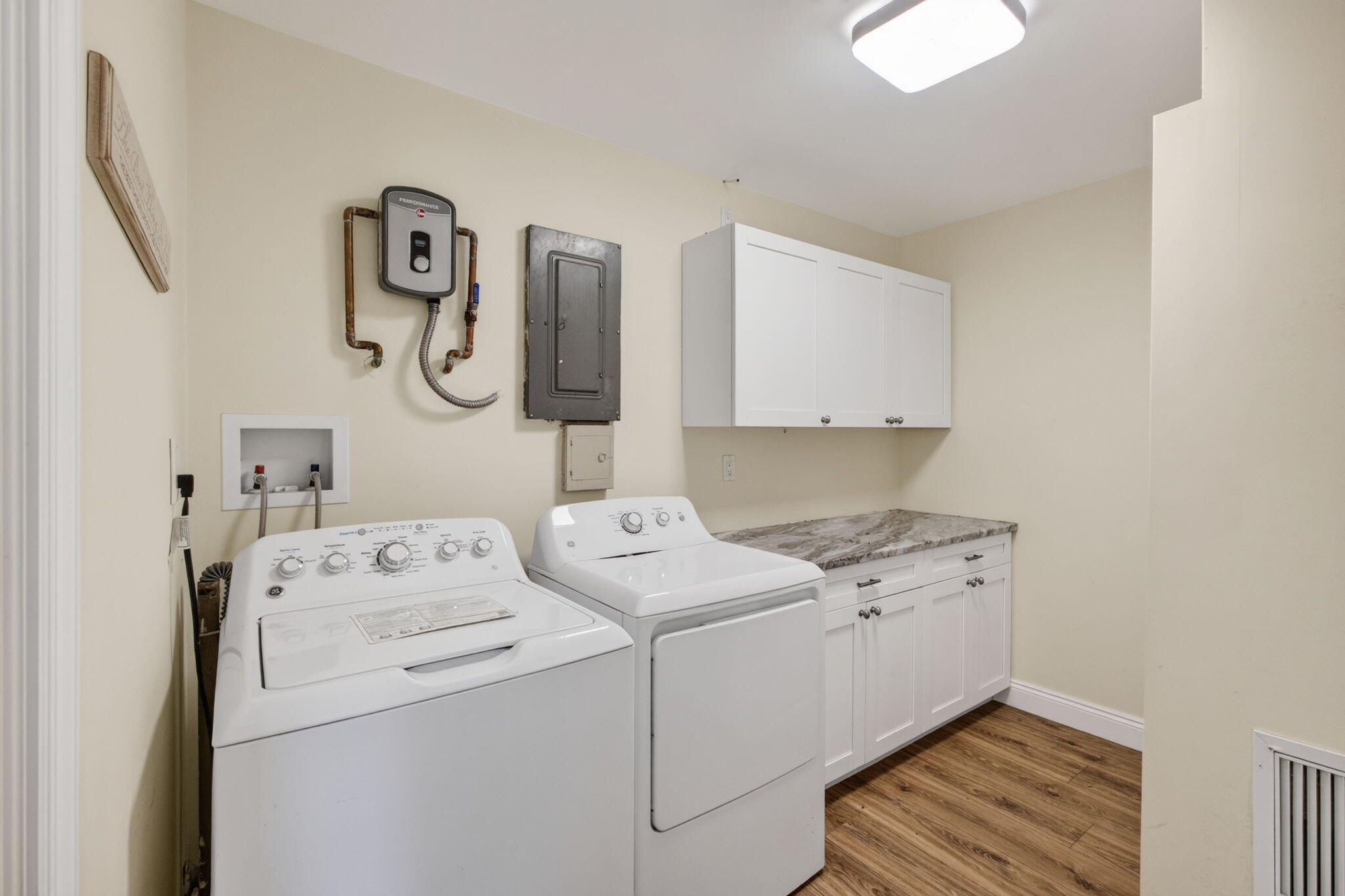 1333 W 31st Street