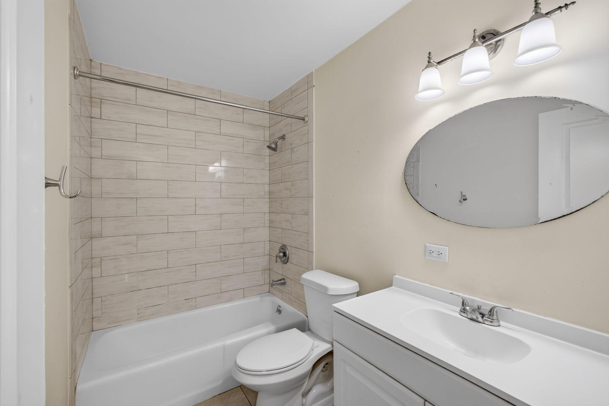 1333 W 31st Street