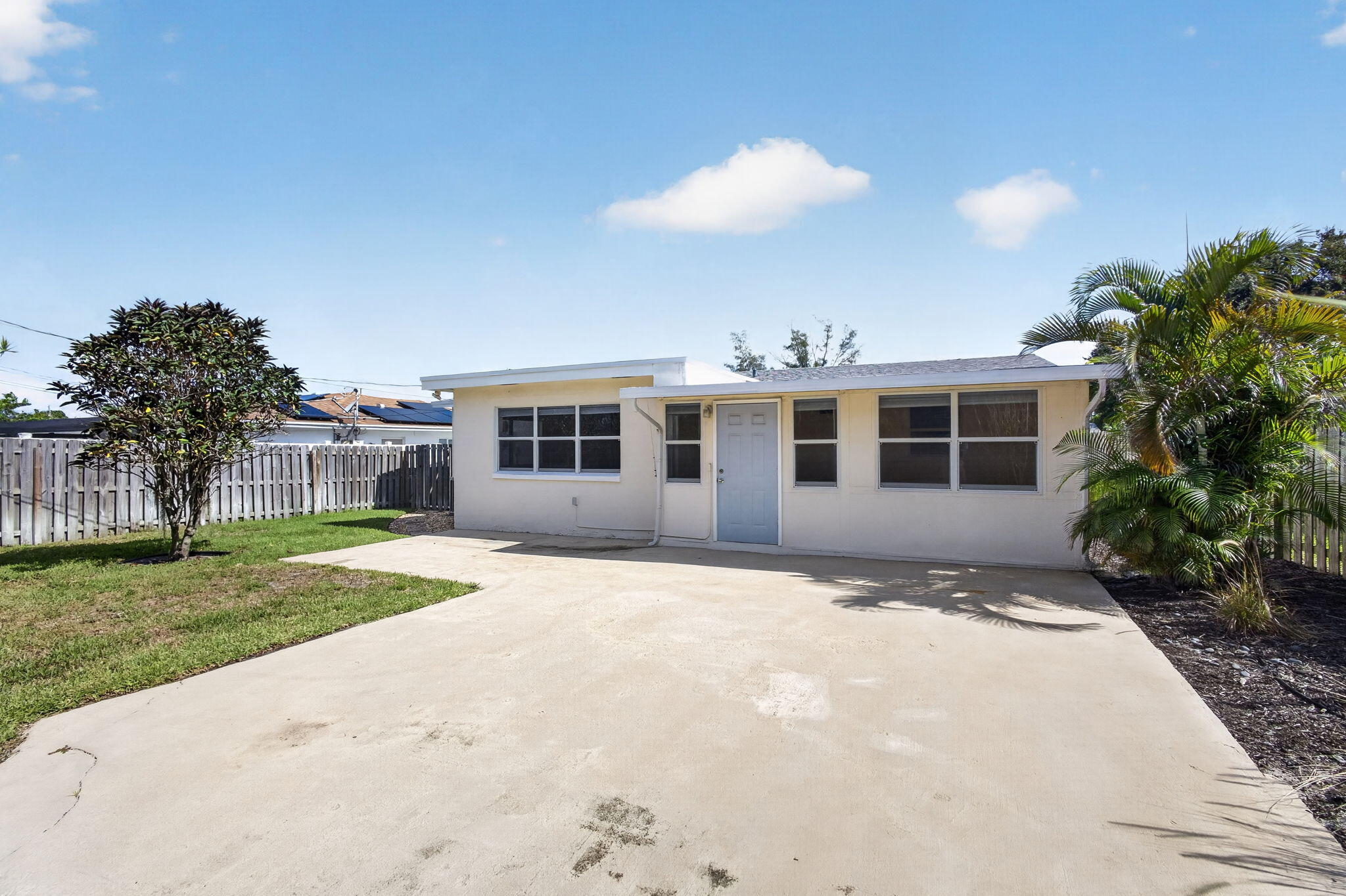 1333 W 31st Street