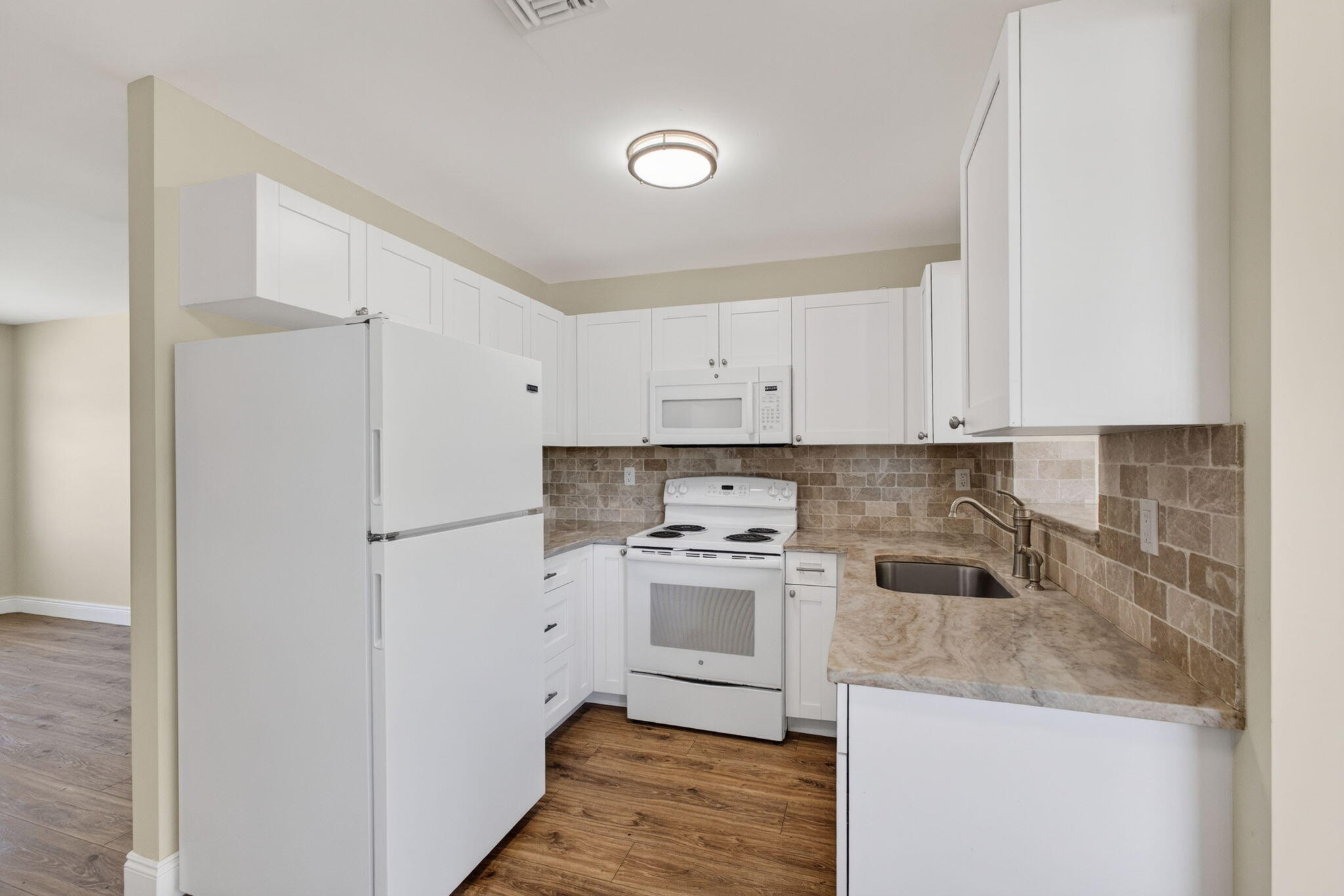 1333 W 31st Street