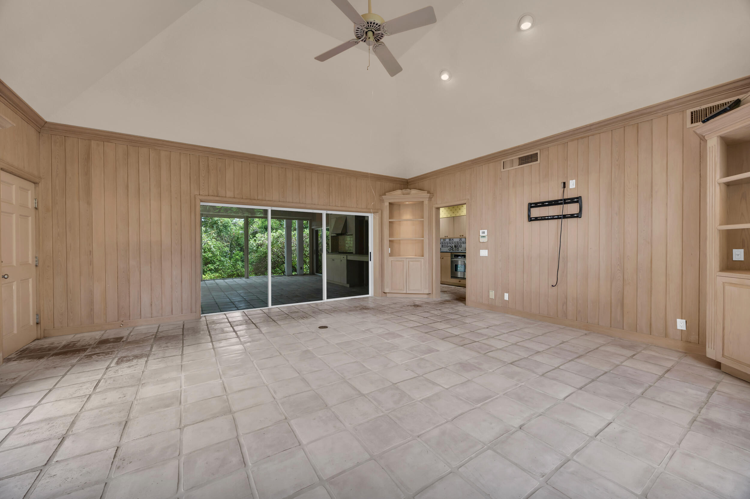 7101 SE Golfhouse Drive