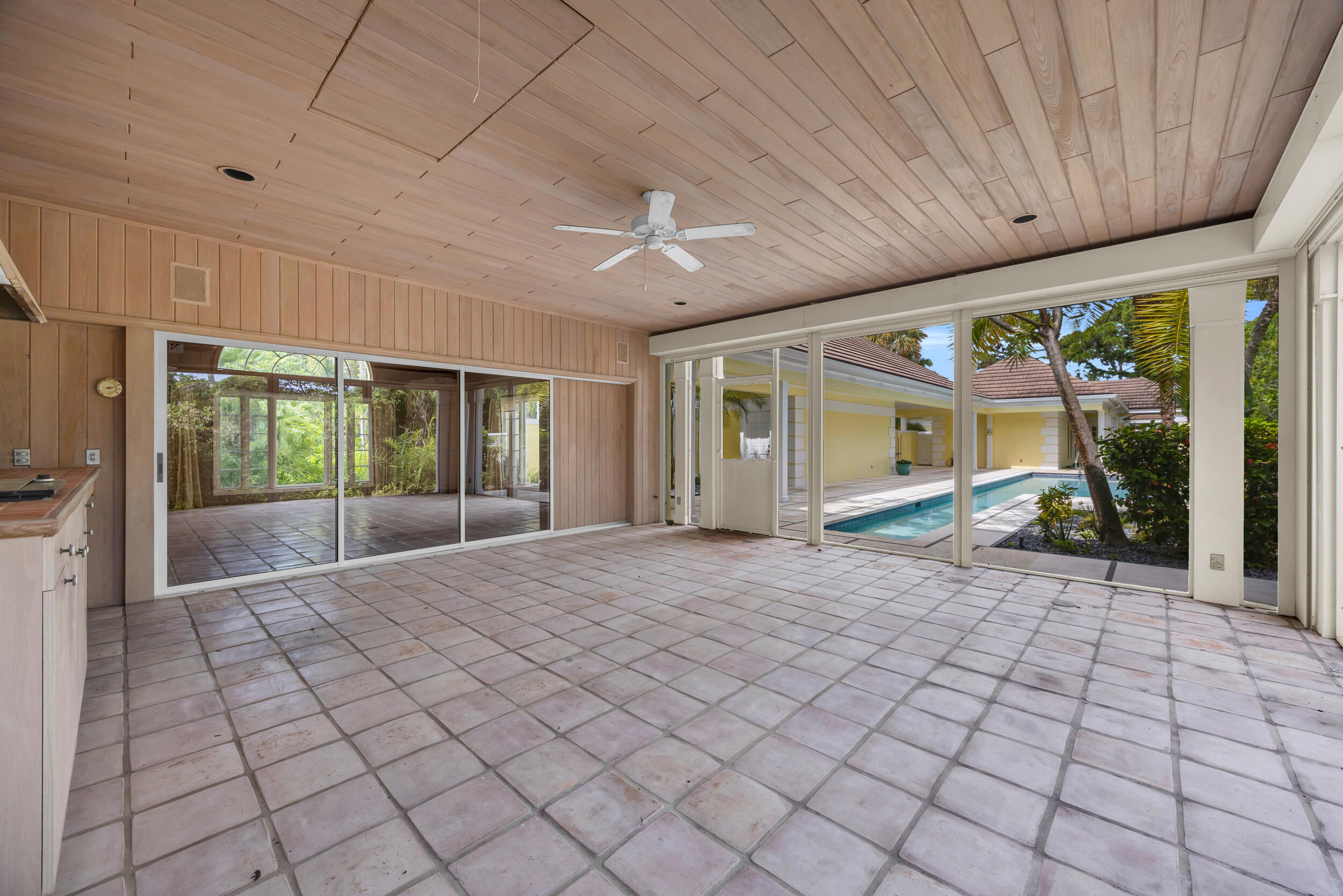 7101 SE Golfhouse Drive