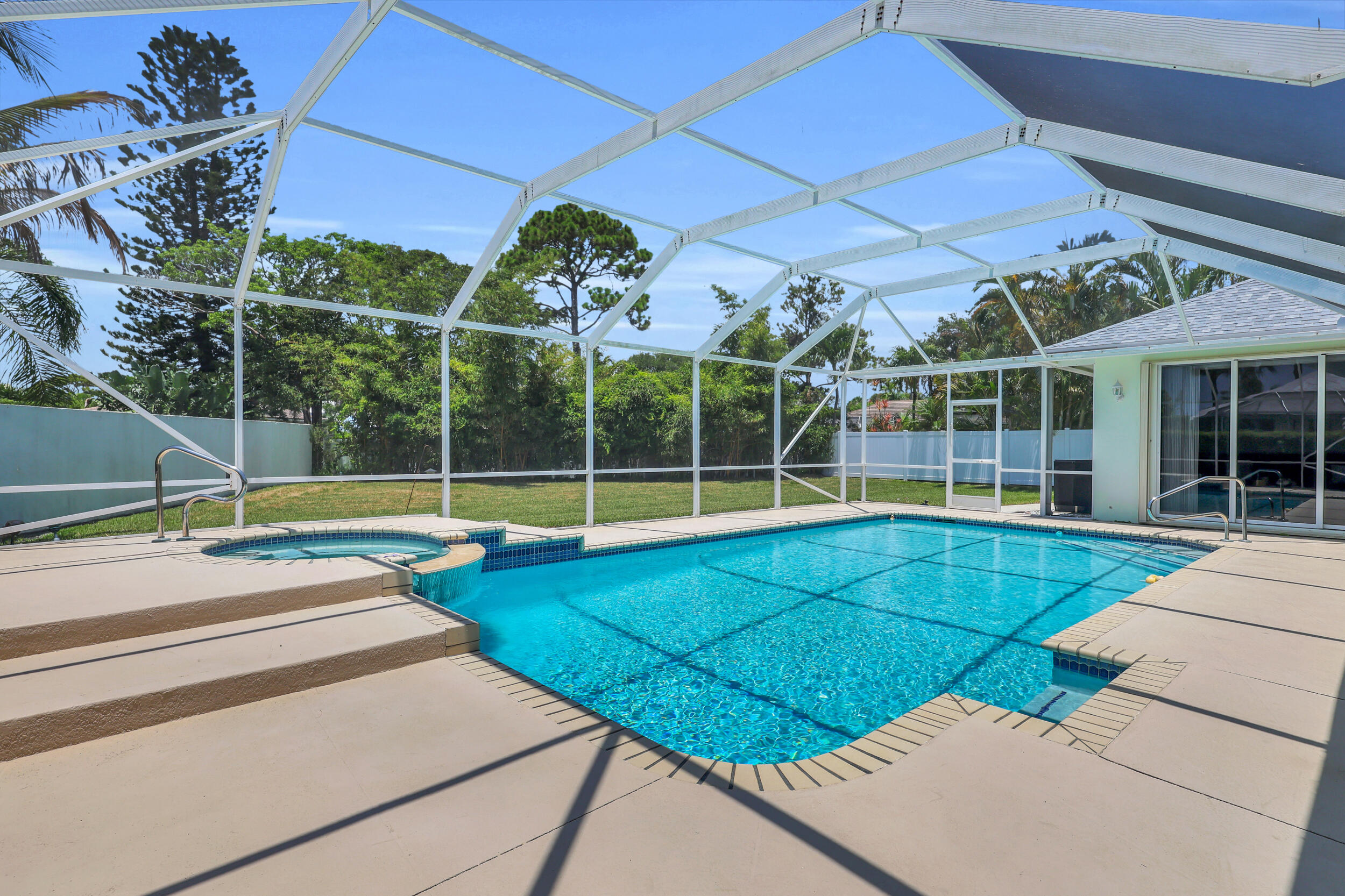 521 Cypress Circle