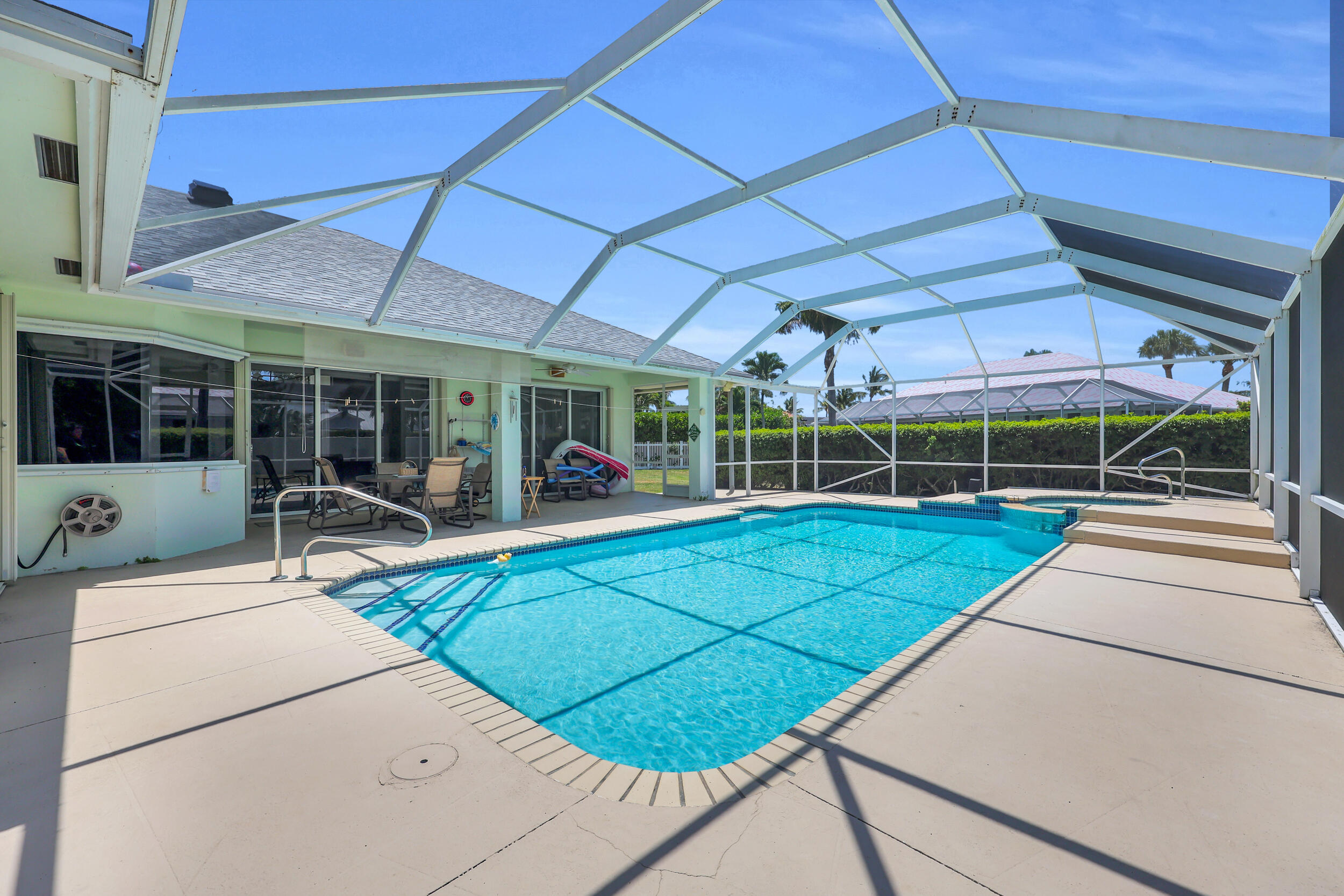 521 Cypress Circle
