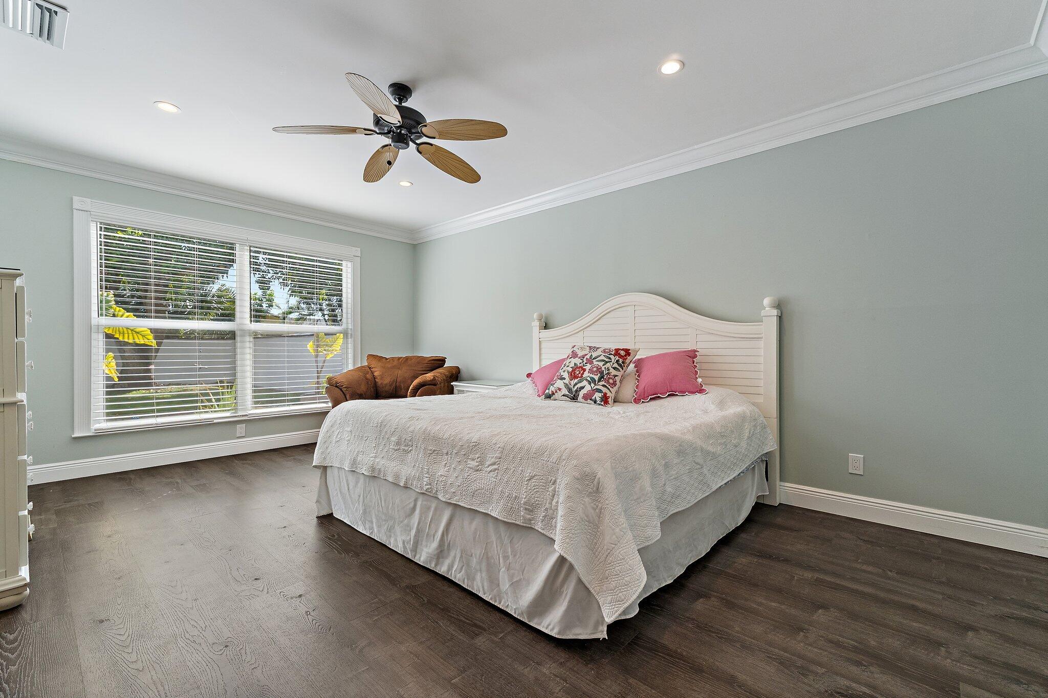 88 River Drive