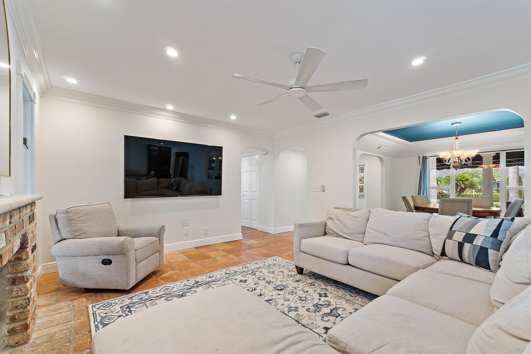 88 River Drive
