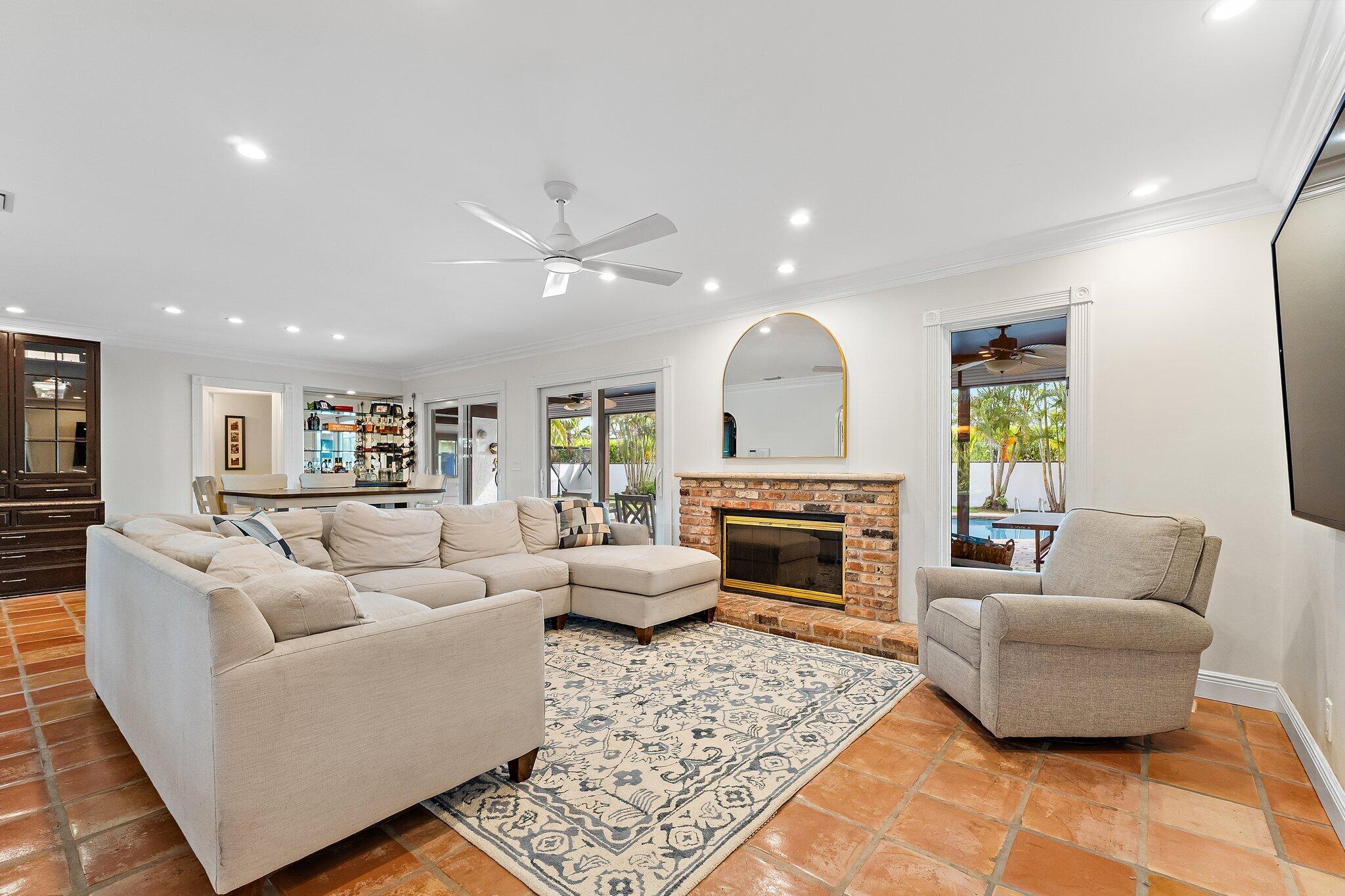 88 River Drive