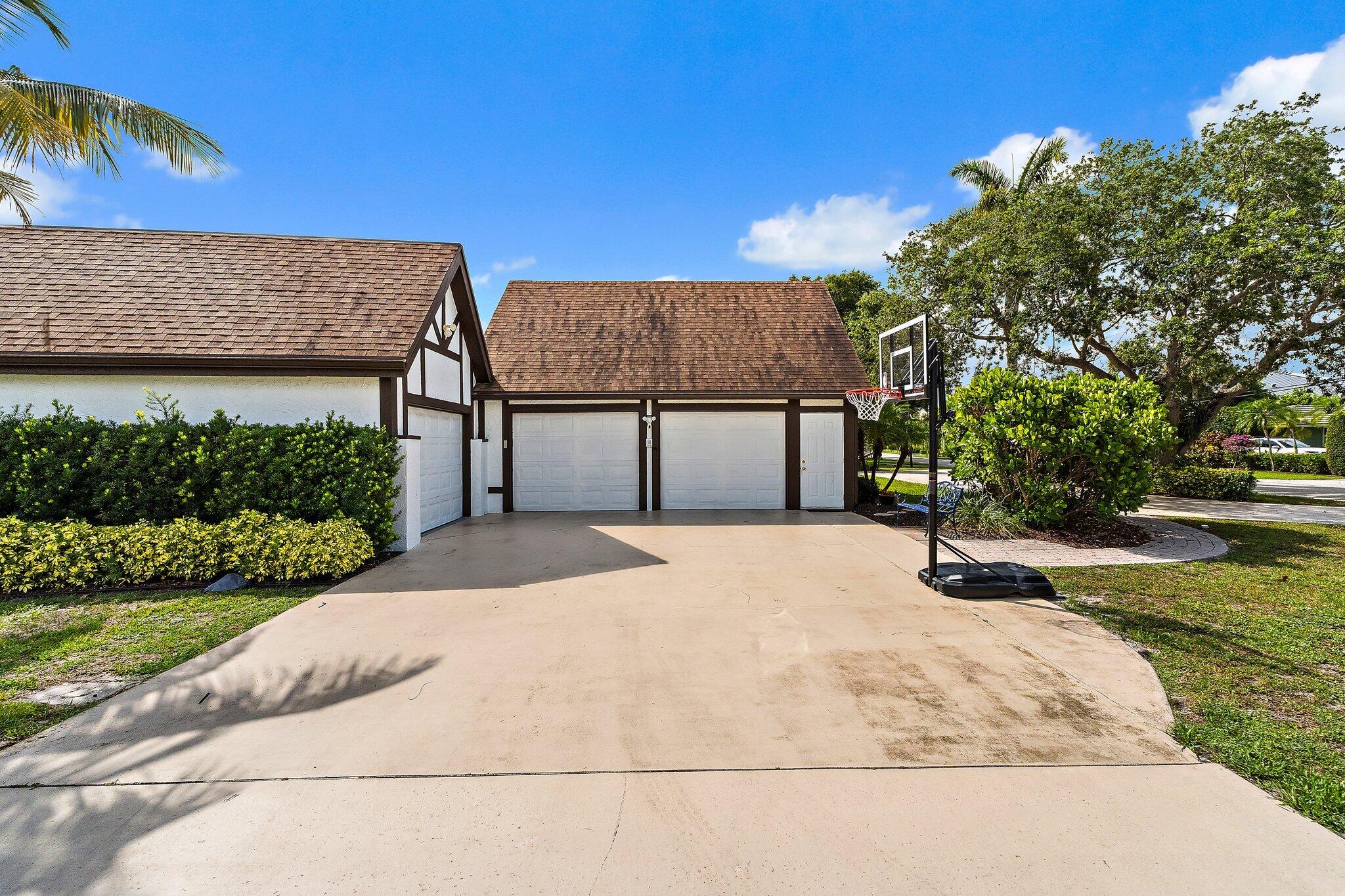 88 River Drive