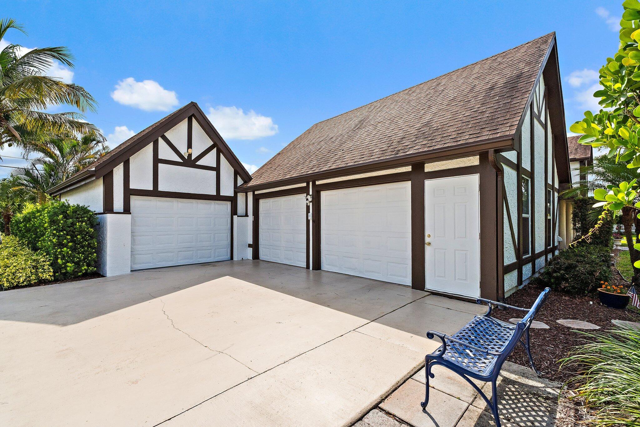 88 River Drive