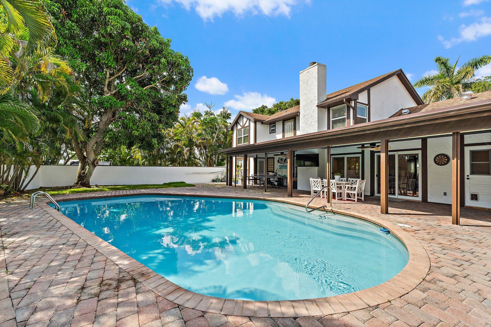88 River Drive
