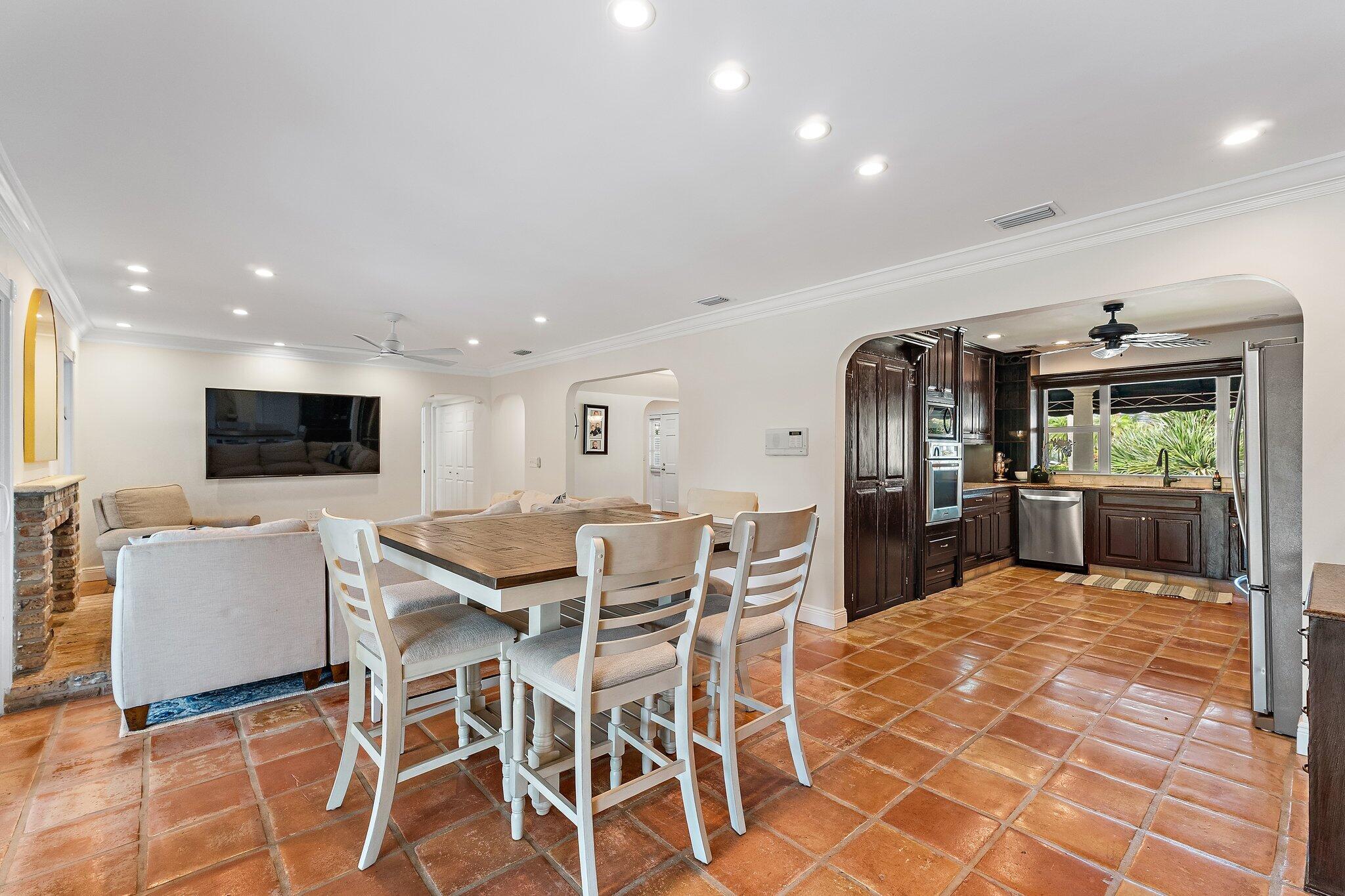 88 River Drive