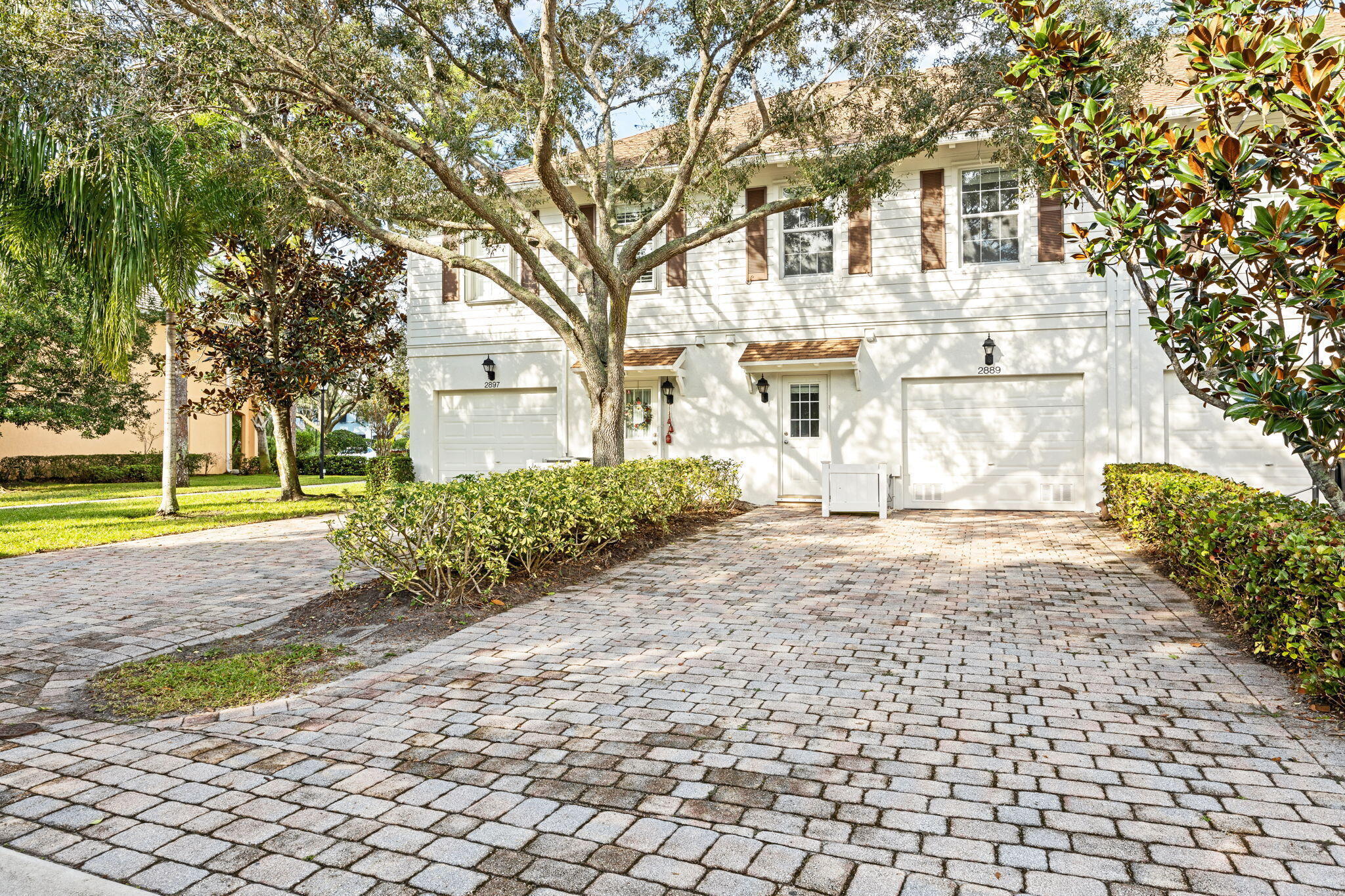 2889 E Community Drive