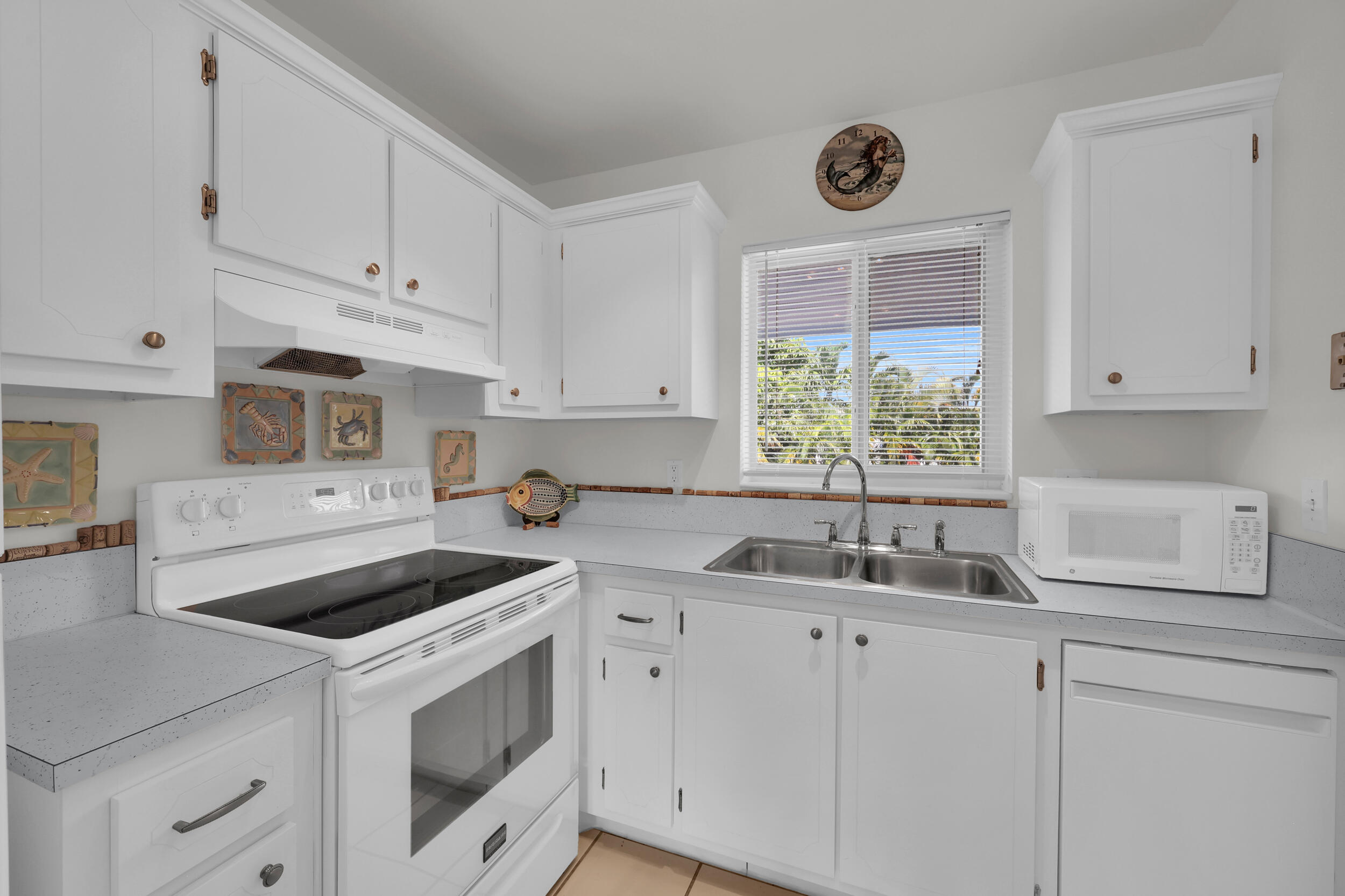 4 Garden Street 204n