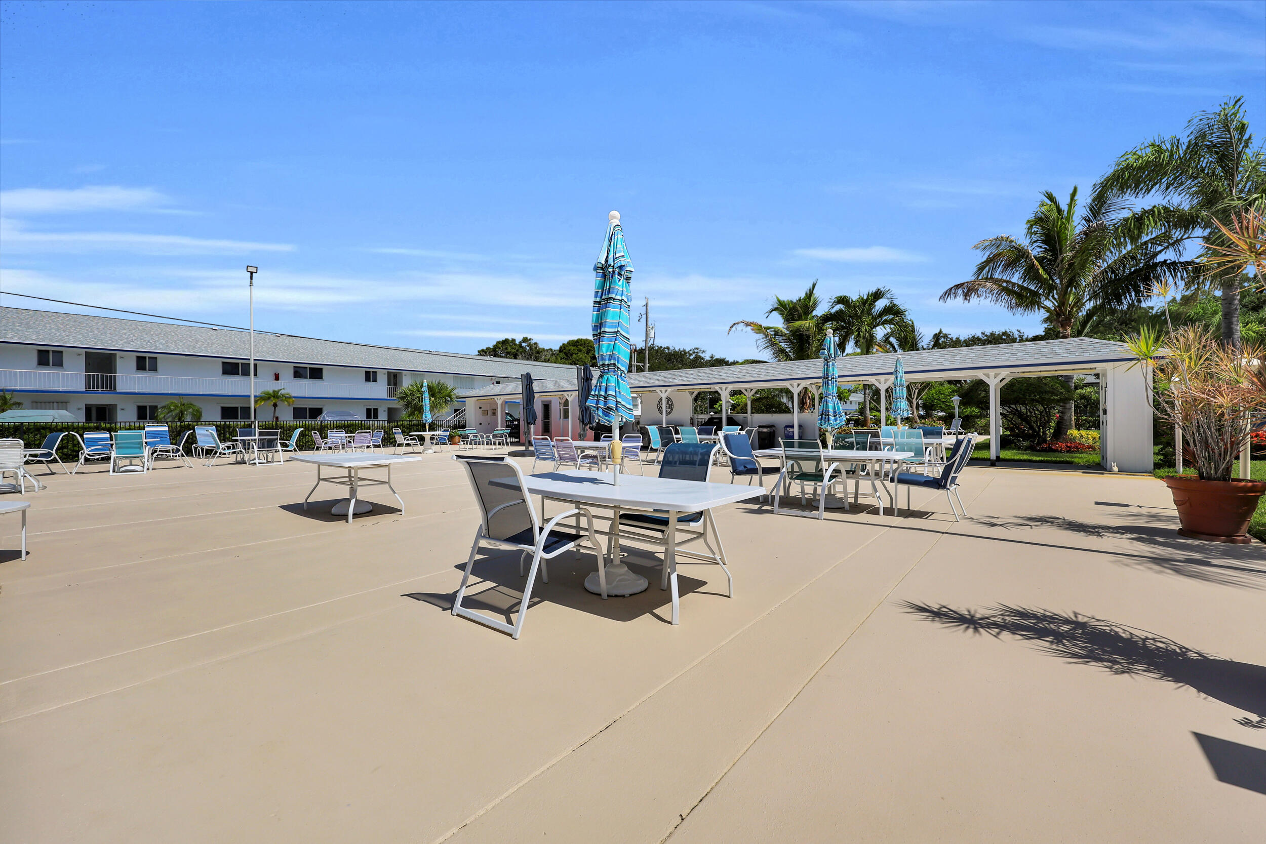 4 Garden Street 204n