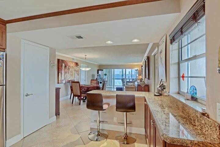 501 LAKE SHORE Drive 206