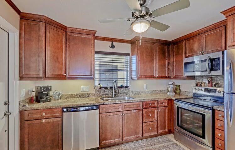 501 LAKE SHORE Drive 206