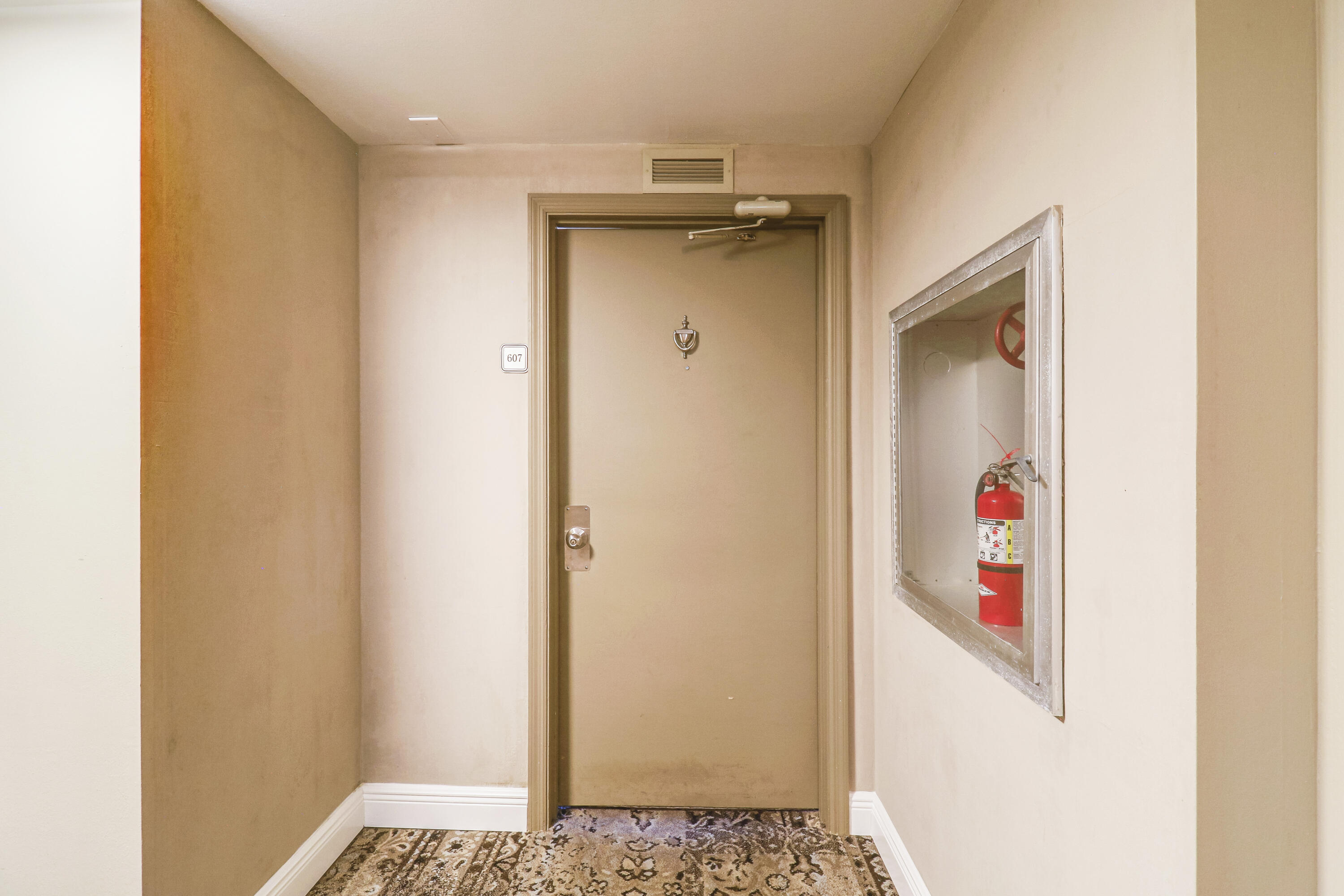 1200 Marine Way Apt 607