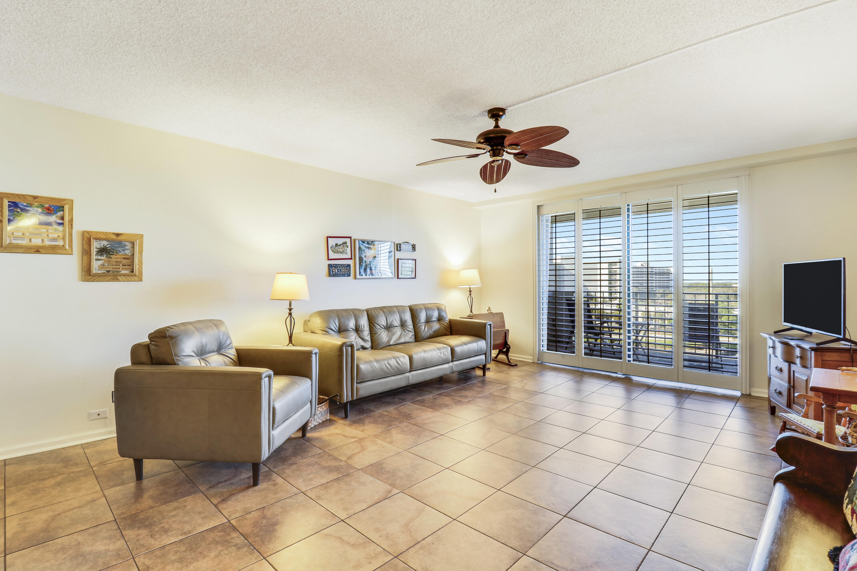 1200 Marine Way Apt 607