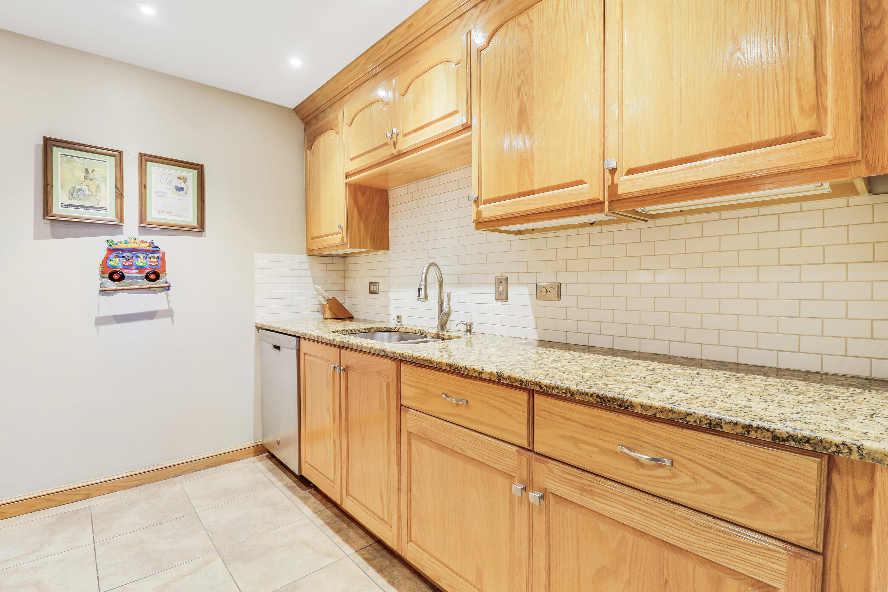 1200 Marine Way Apt 607