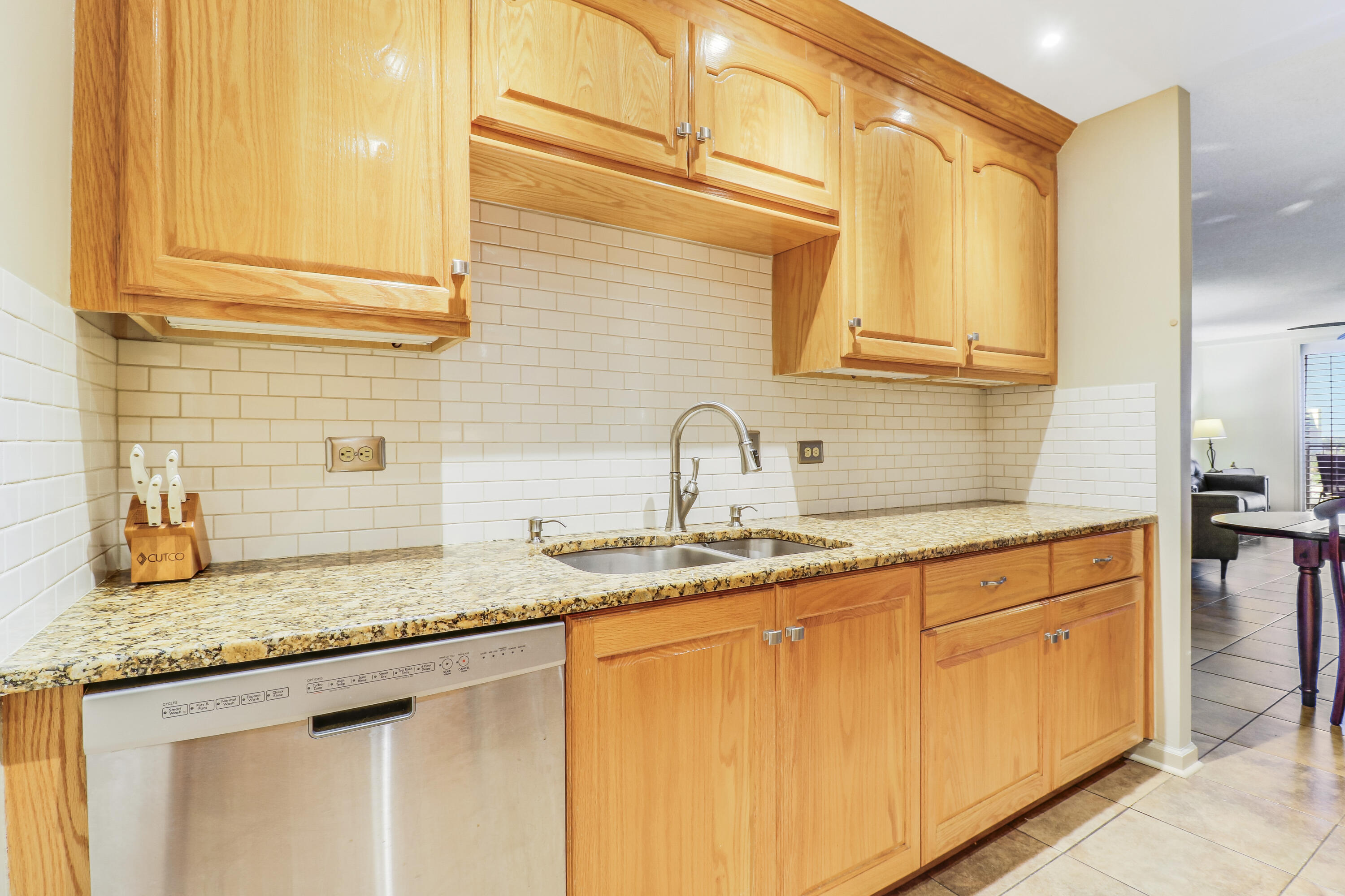 1200 Marine Way Apt 607