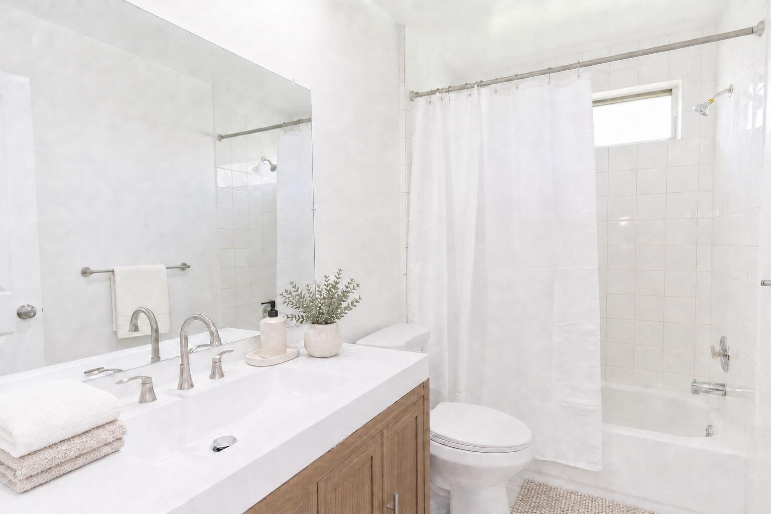1202 Silverleaf Oak Court