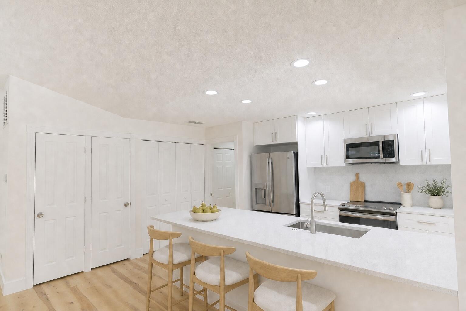 1202 Silverleaf Oak Court