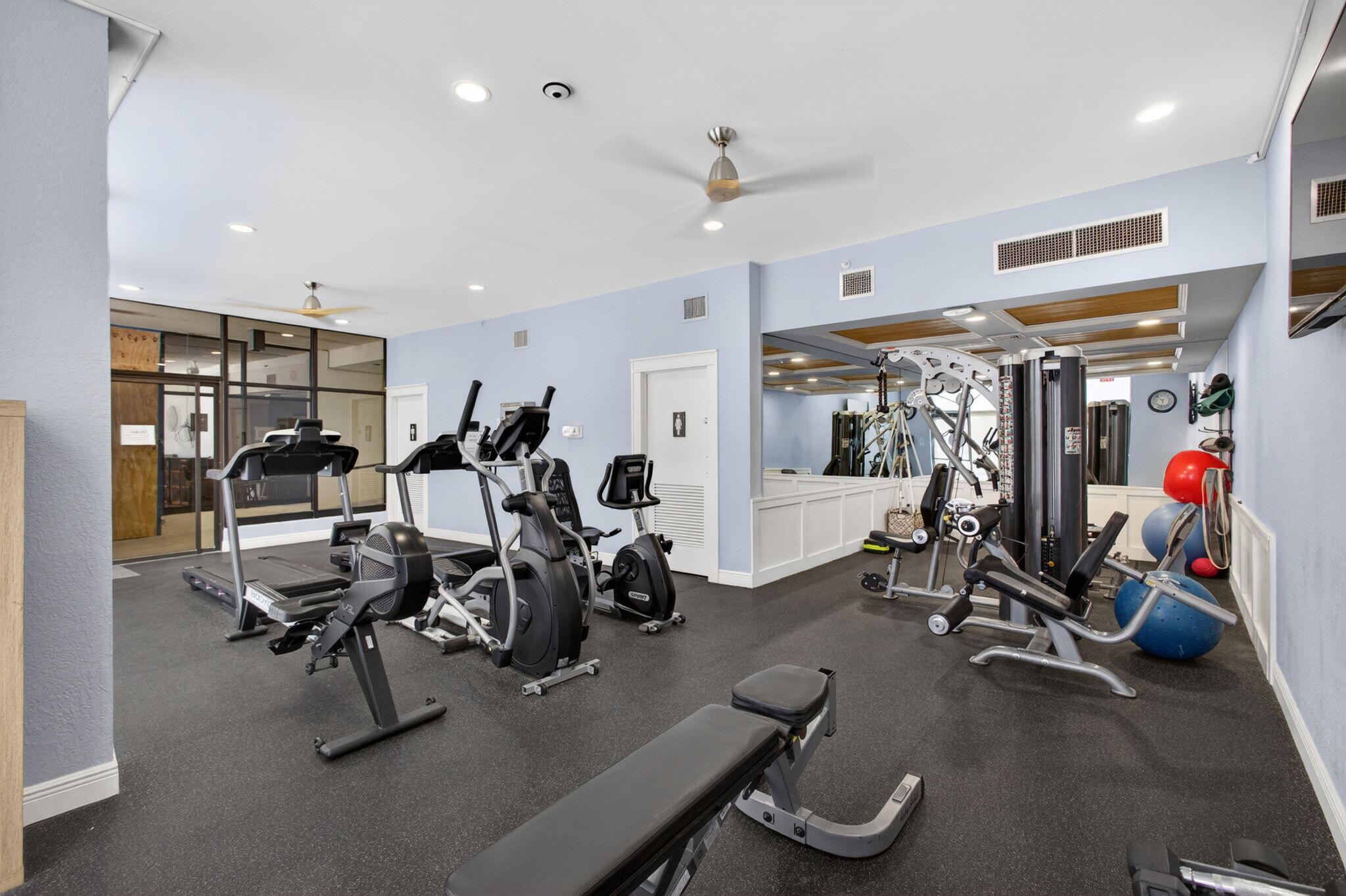 400 Ocean Trail Way 408