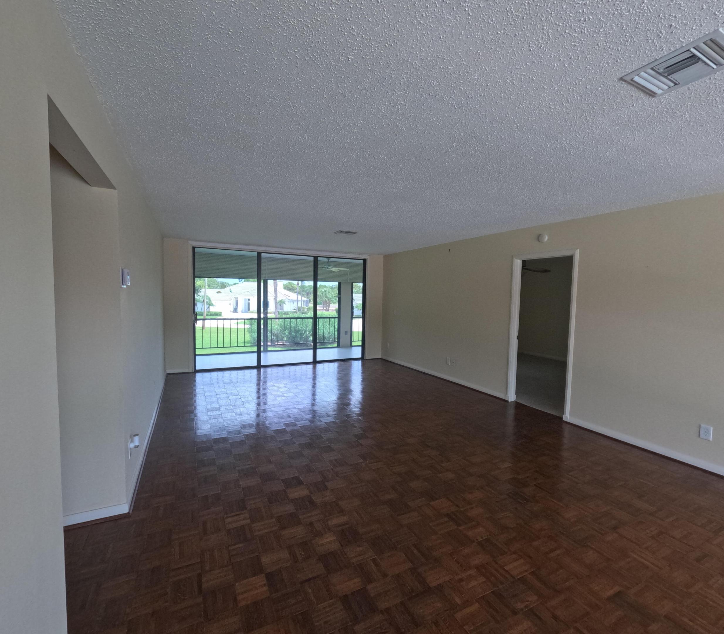 20 SE Turtle Creek Drive Apt f