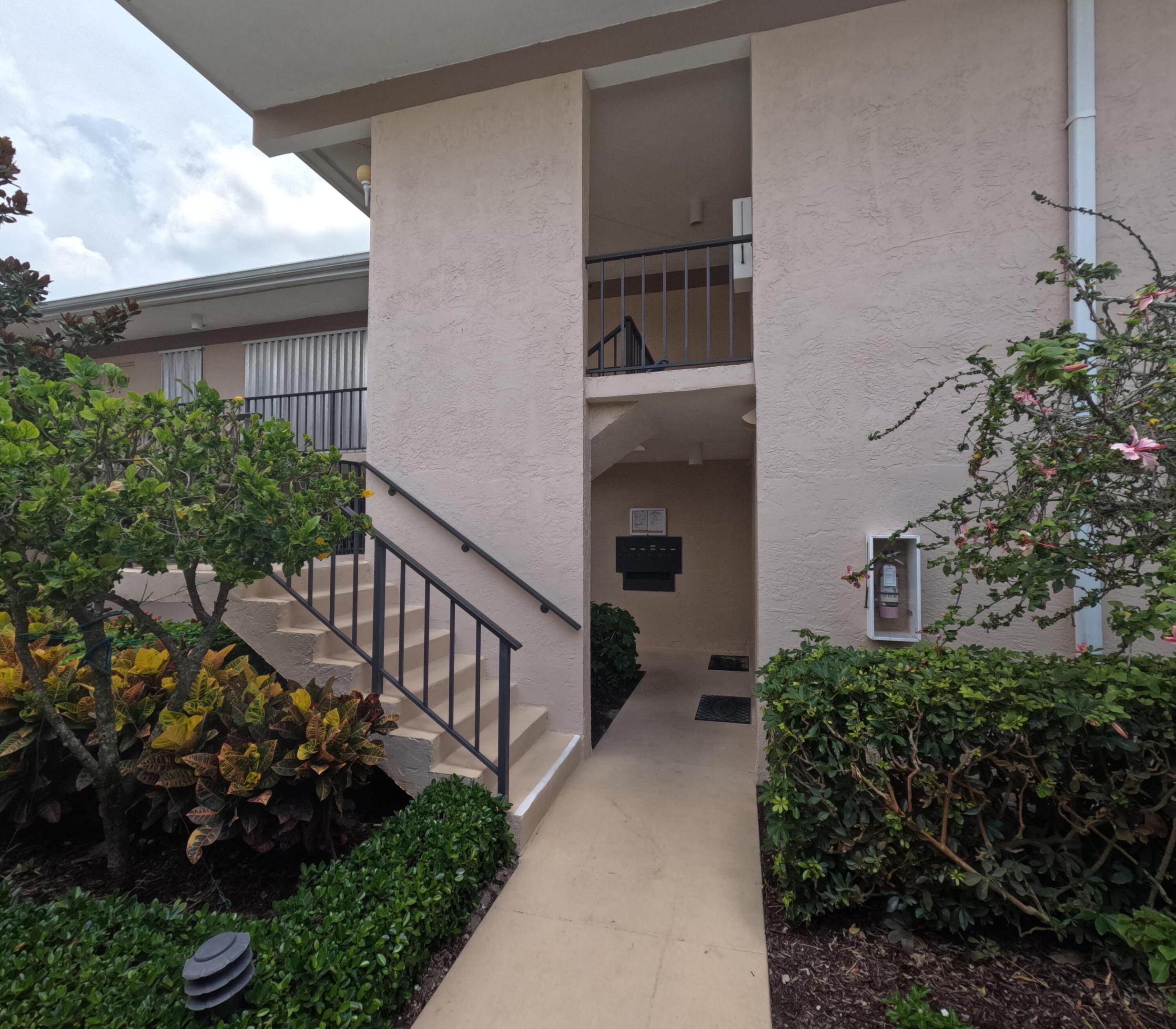 20 SE Turtle Creek Drive Apt f