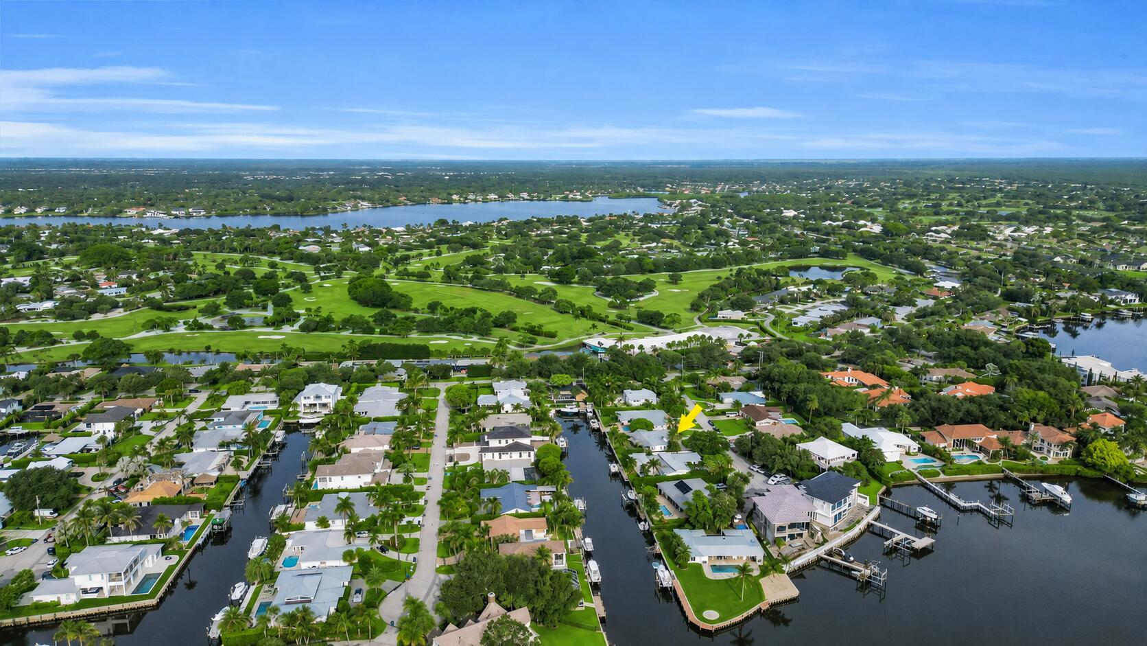 16 Country Club Circle